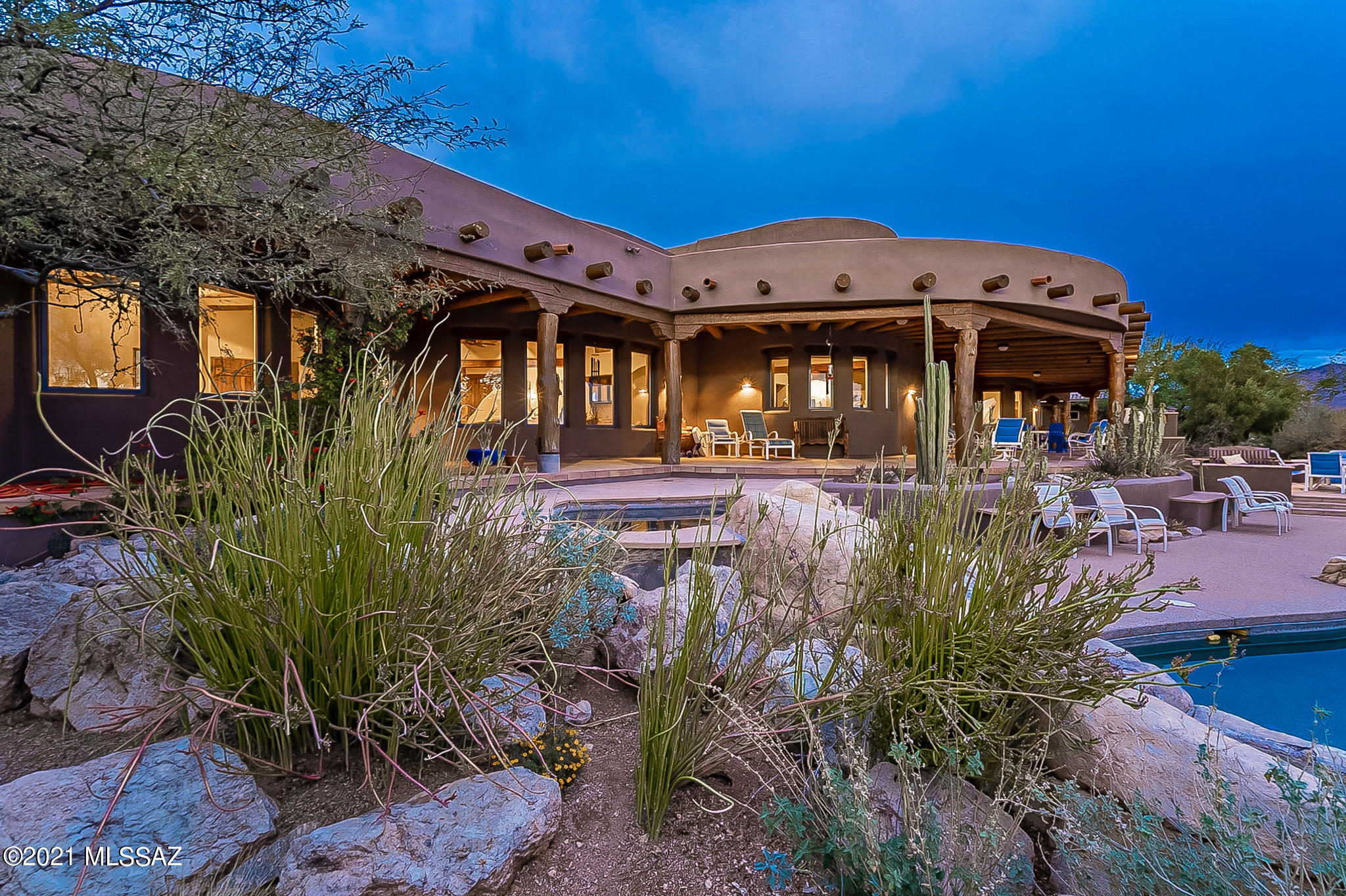 5150 N Windsong Canyon Drive