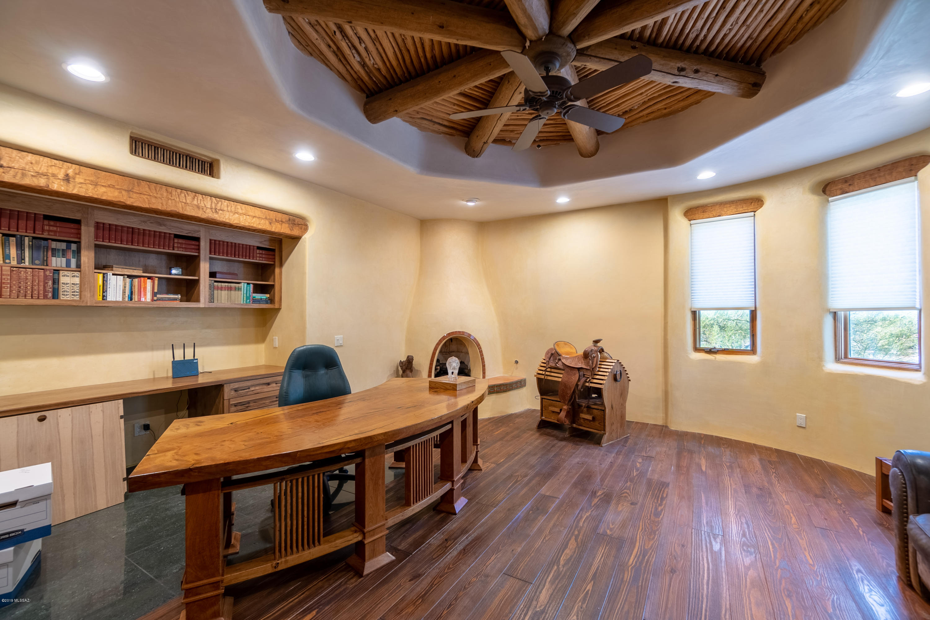 5150 N Windsong Canyon Drive