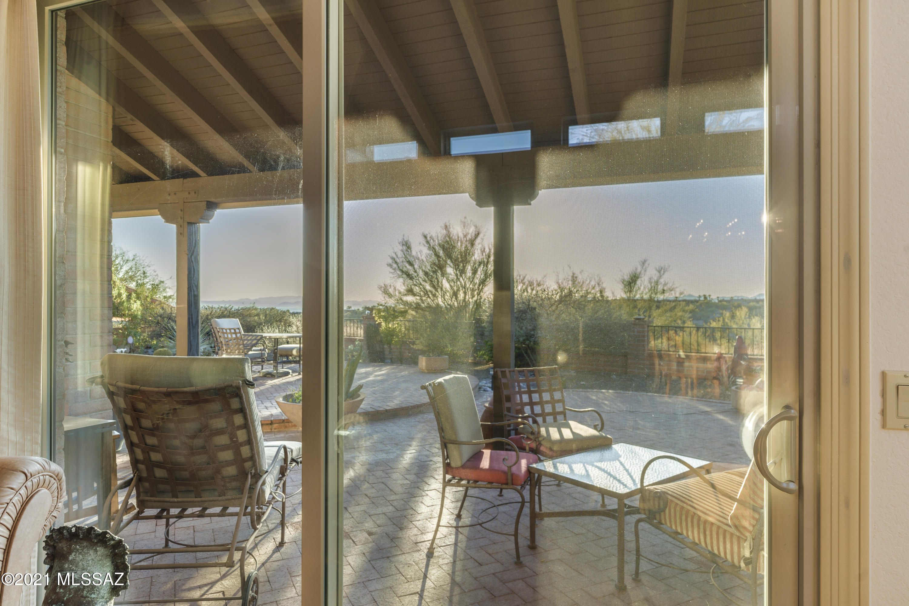 5259 N Via Velazquez