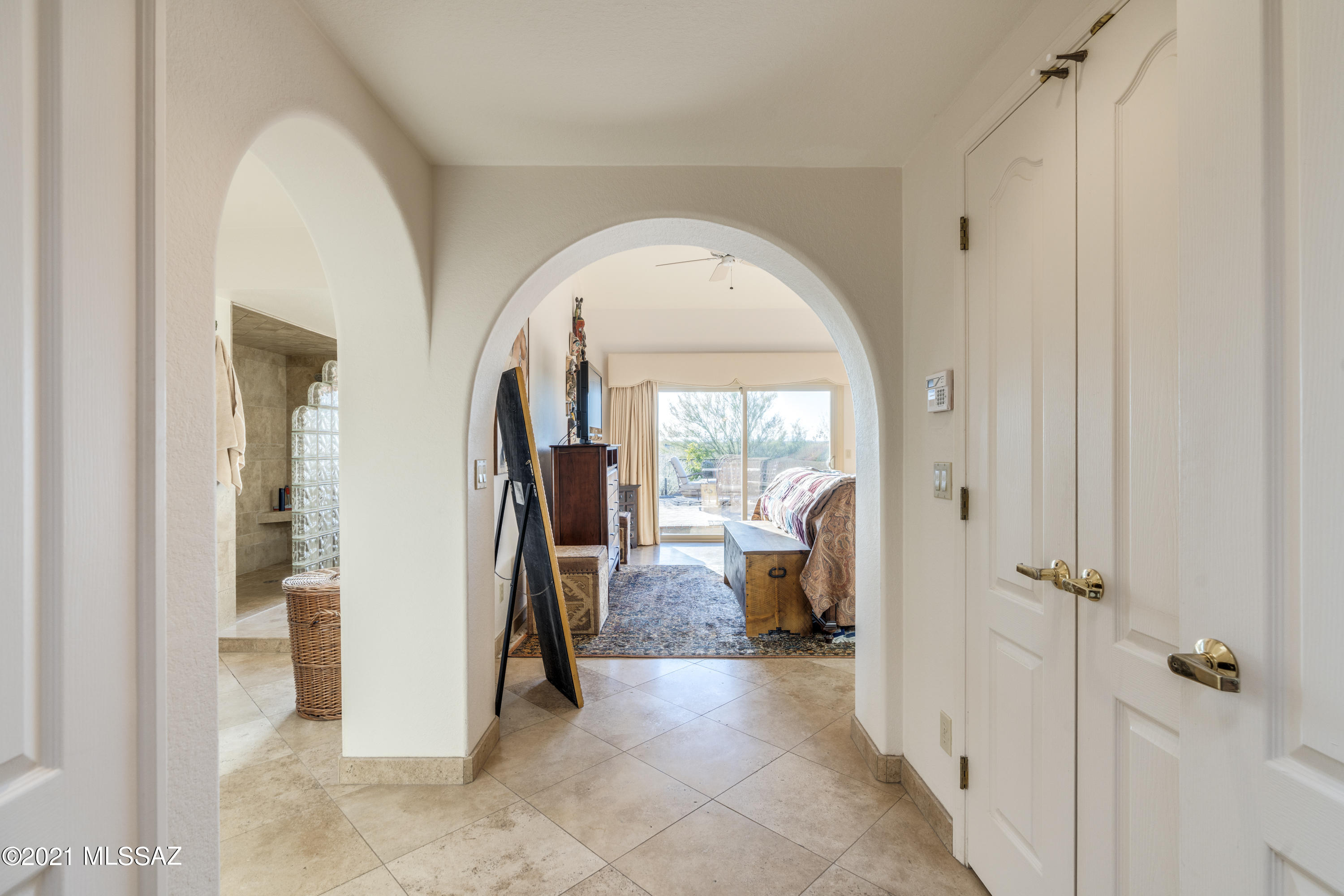 5259 N Via Velazquez