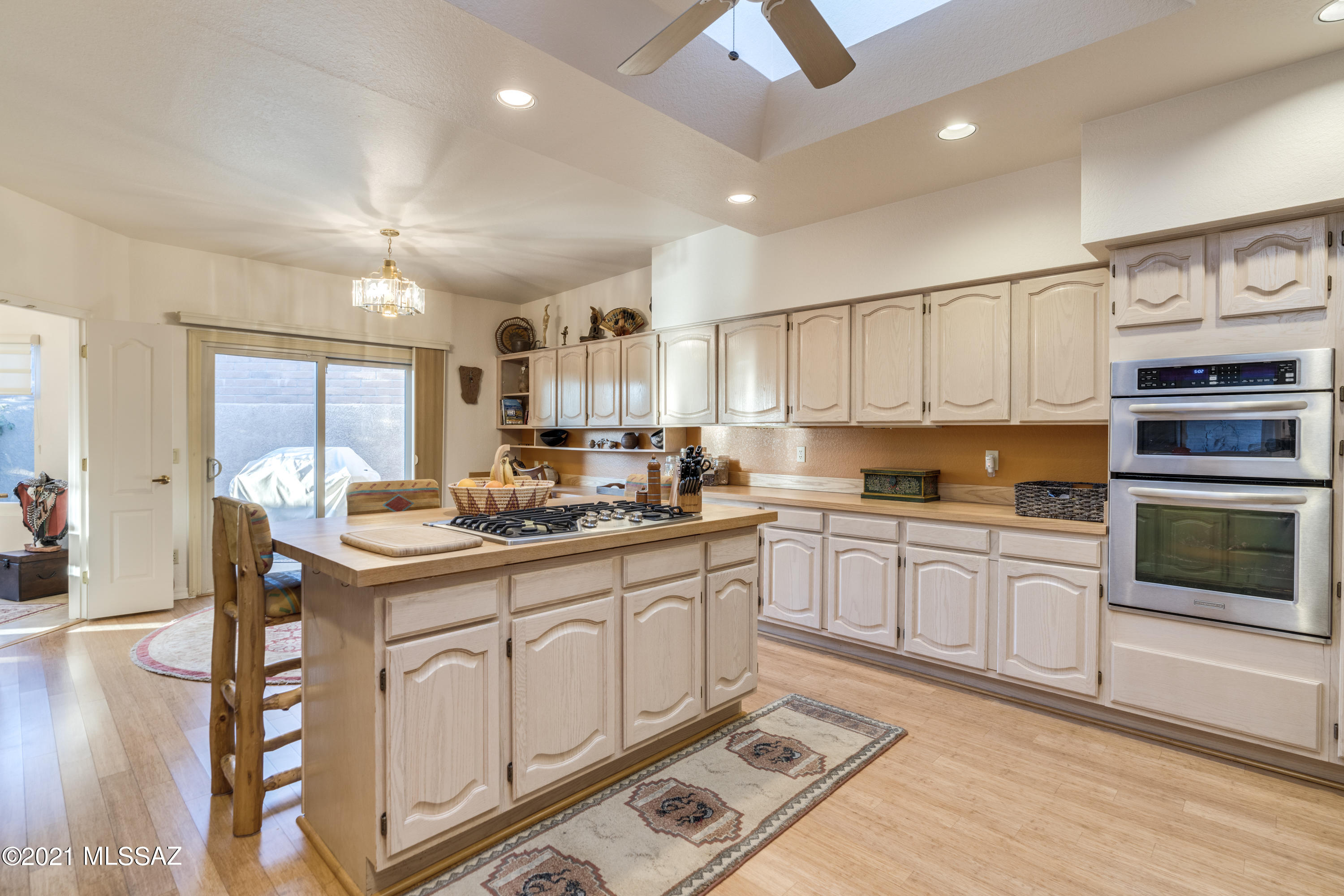 5259 N Via Velazquez