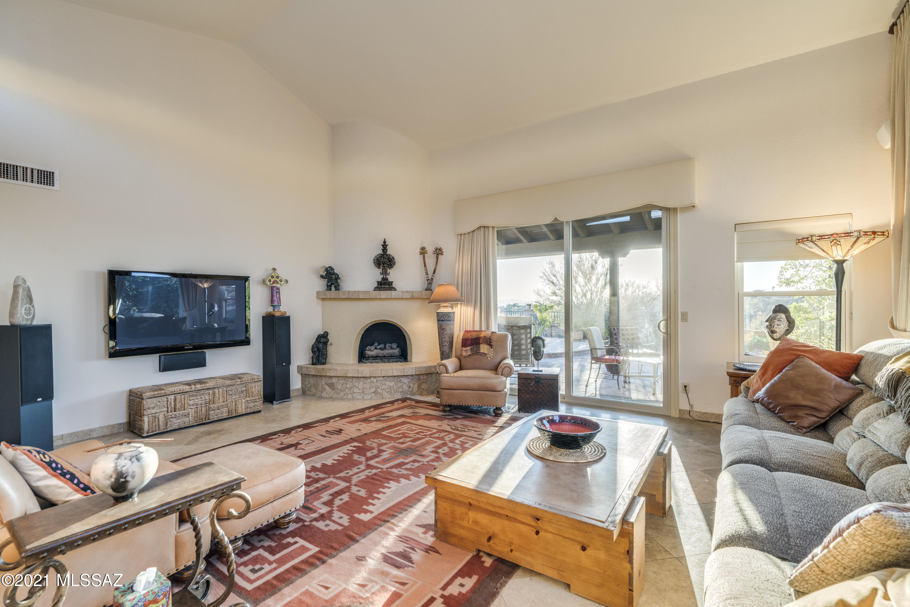 5259 N Via Velazquez