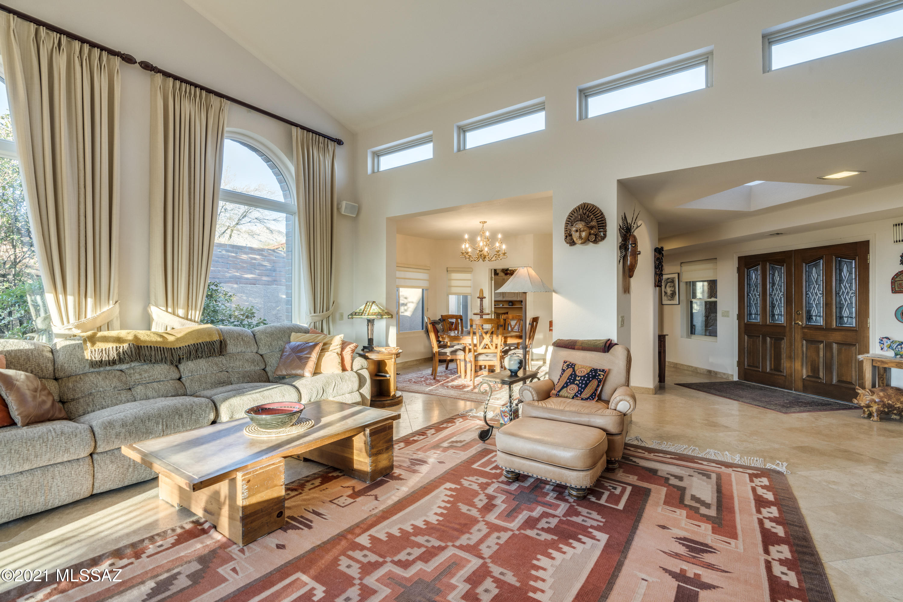 5259 N Via Velazquez