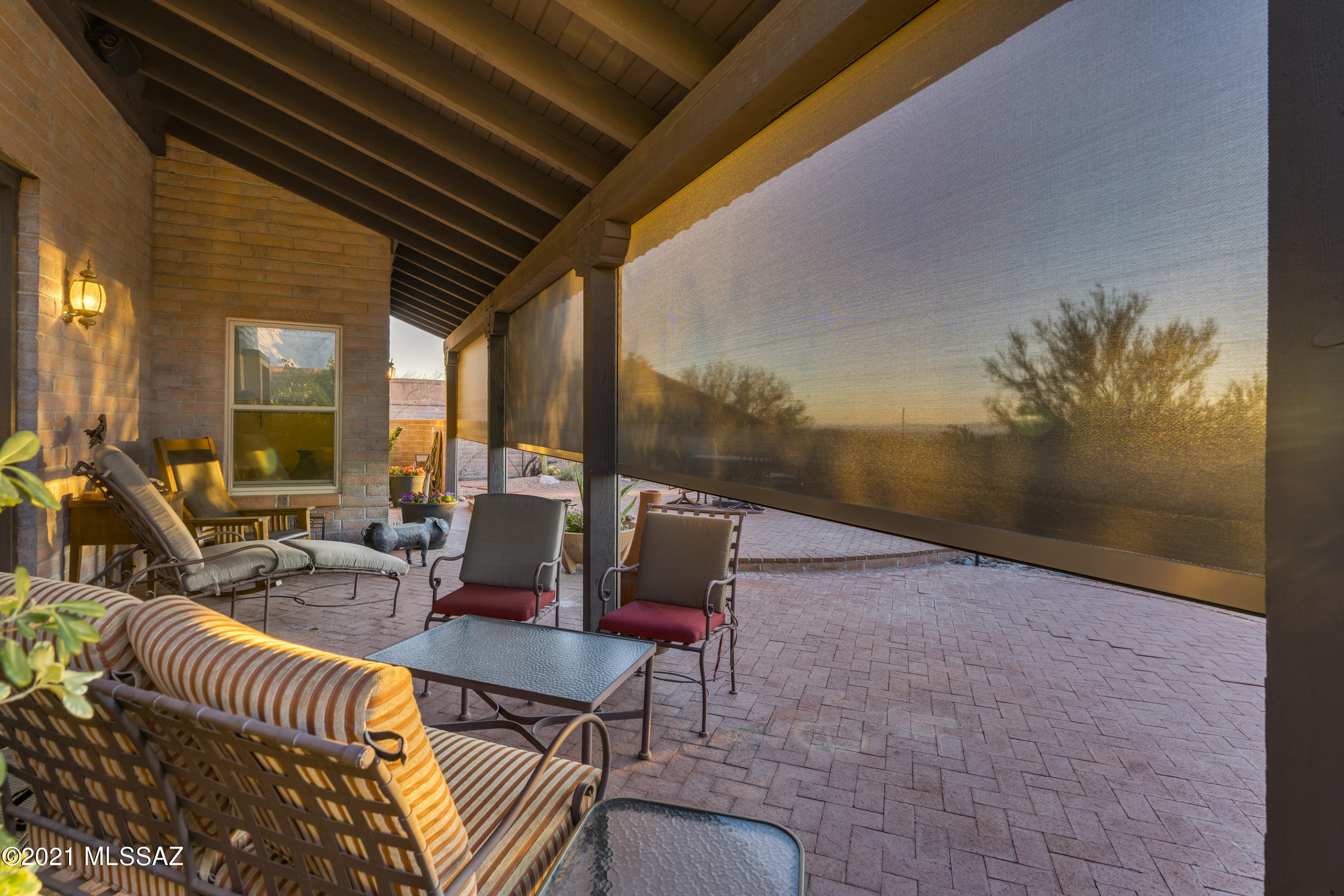 5259 N Via Velazquez