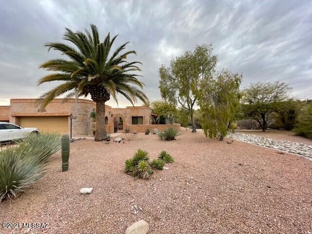 4641 N Avenida Ronca