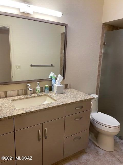 4641 N Avenida Ronca