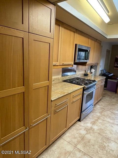 4641 N Avenida Ronca