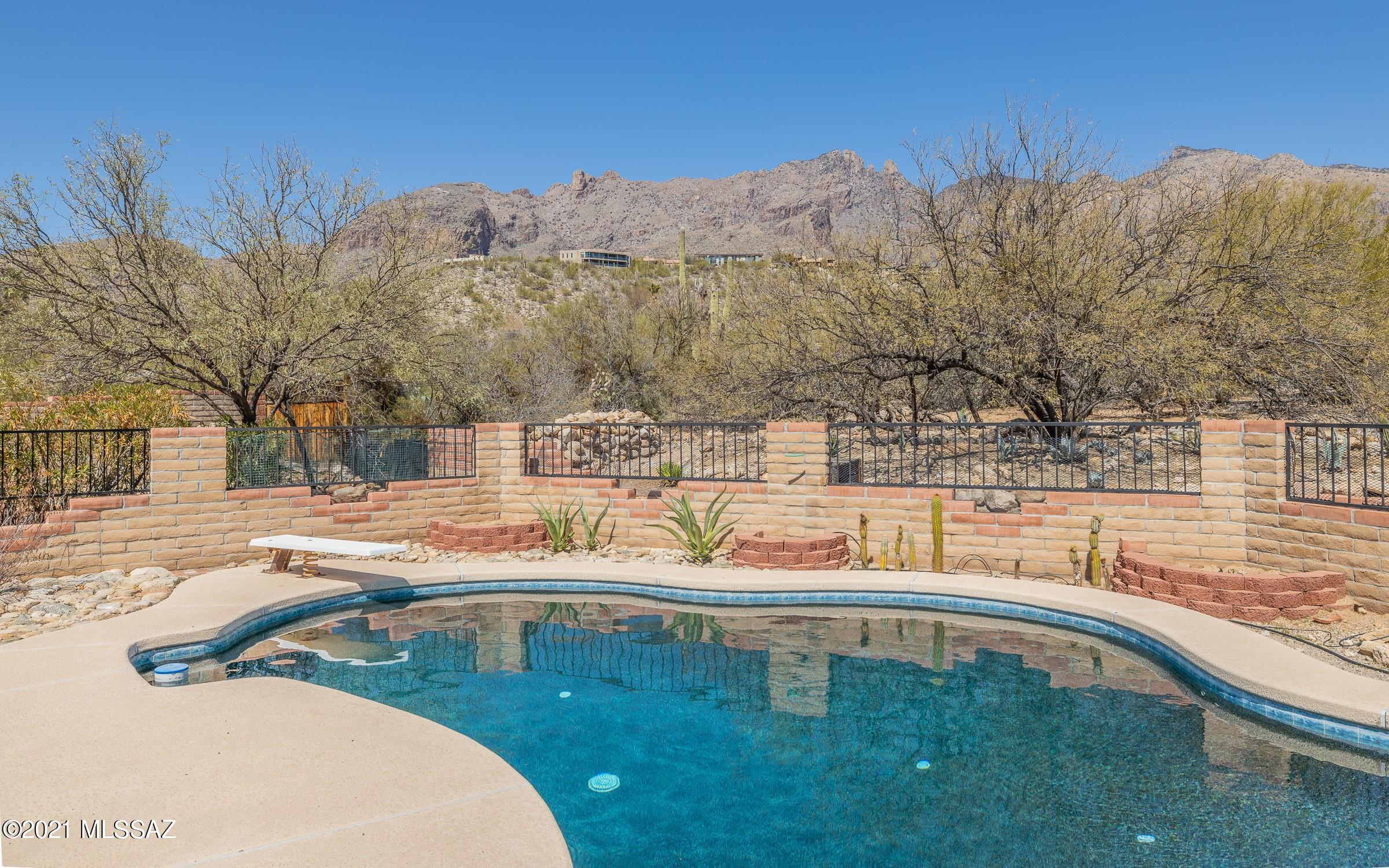 3607 E Marble Peak Place