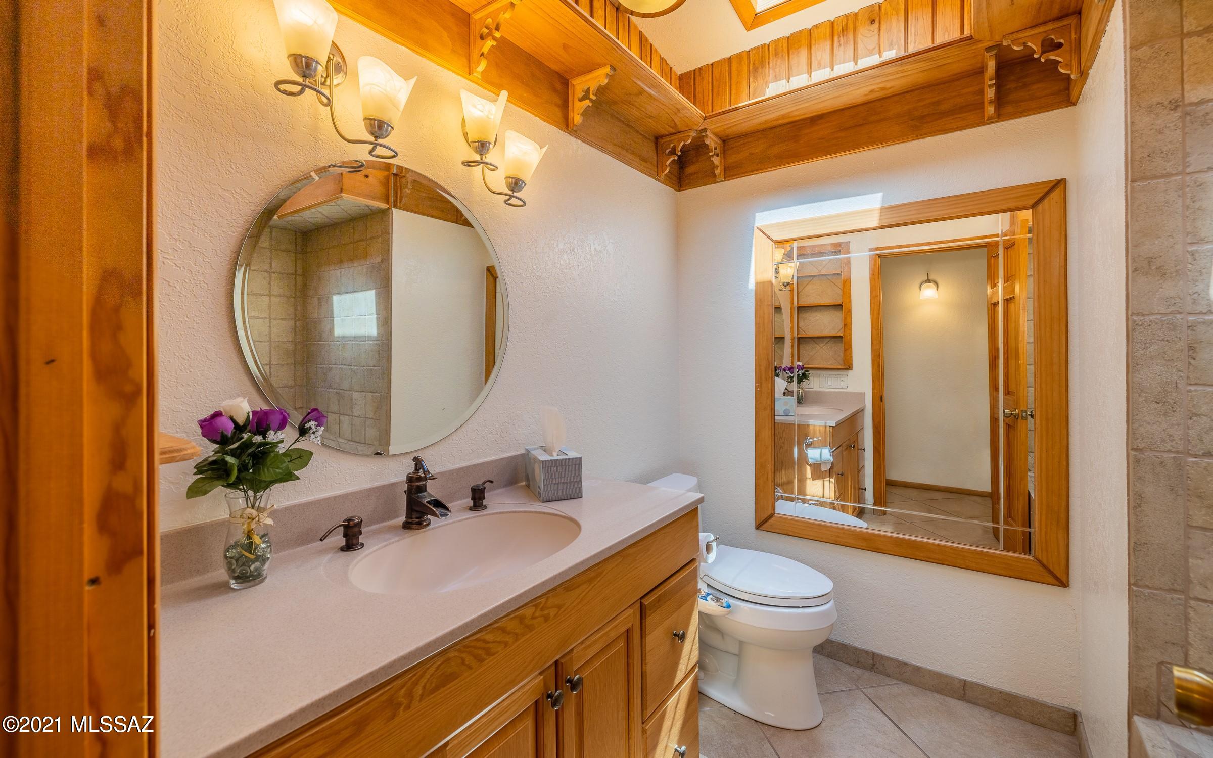 3607 E Marble Peak Place