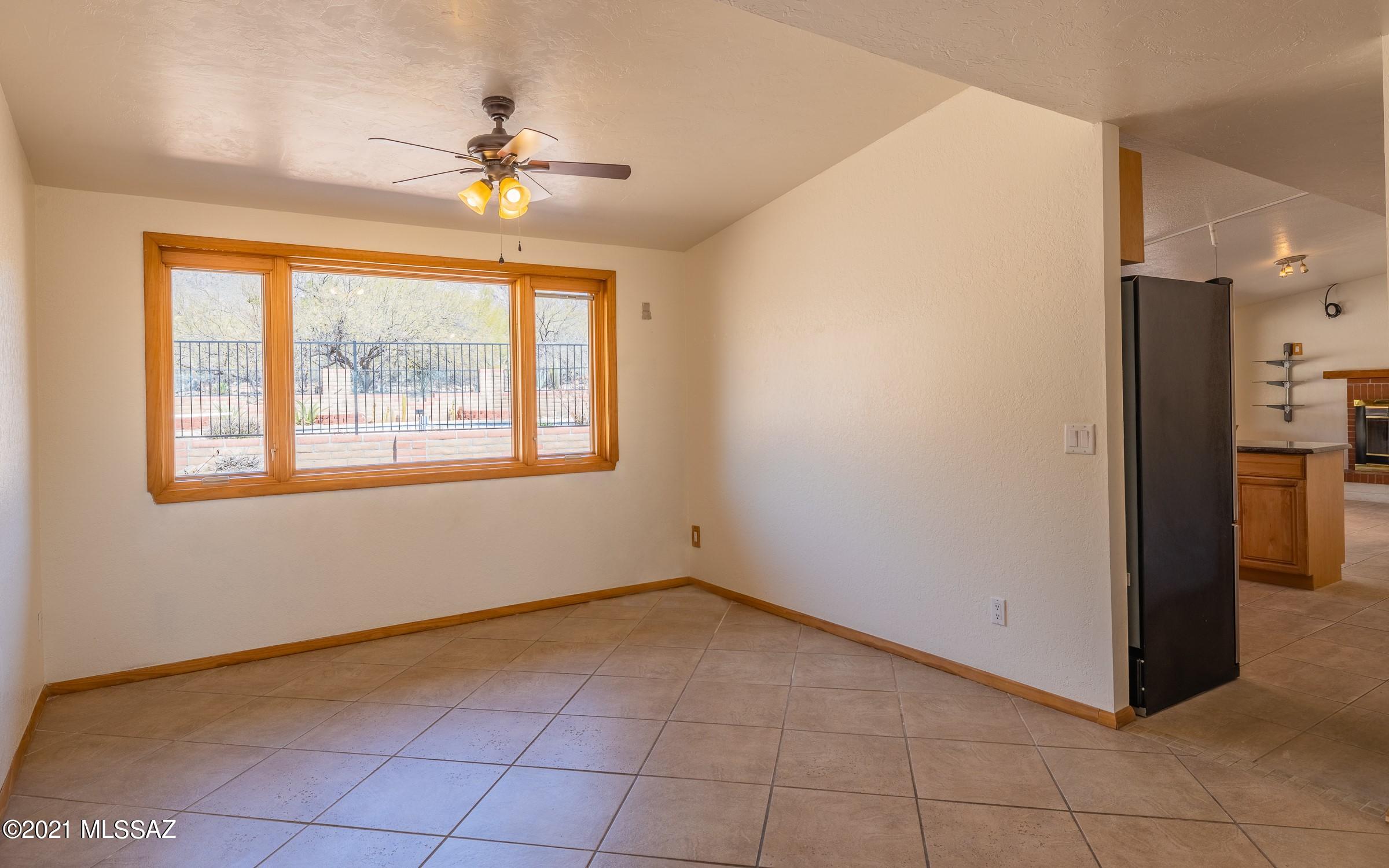 3607 E Marble Peak Place