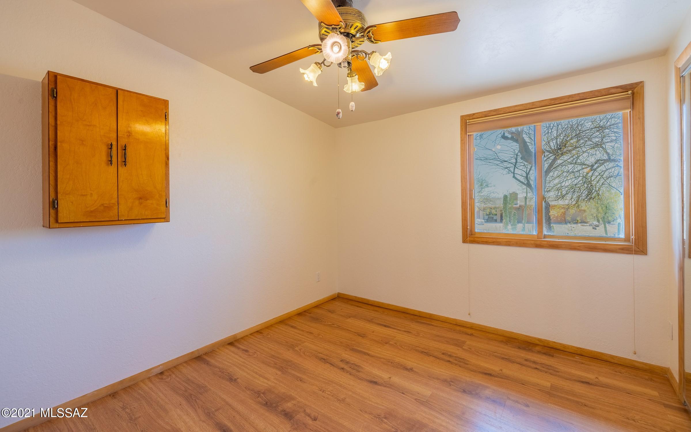 3607 E Marble Peak Place