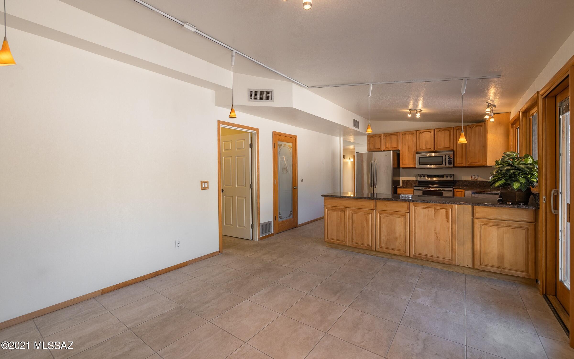 3607 E Marble Peak Place