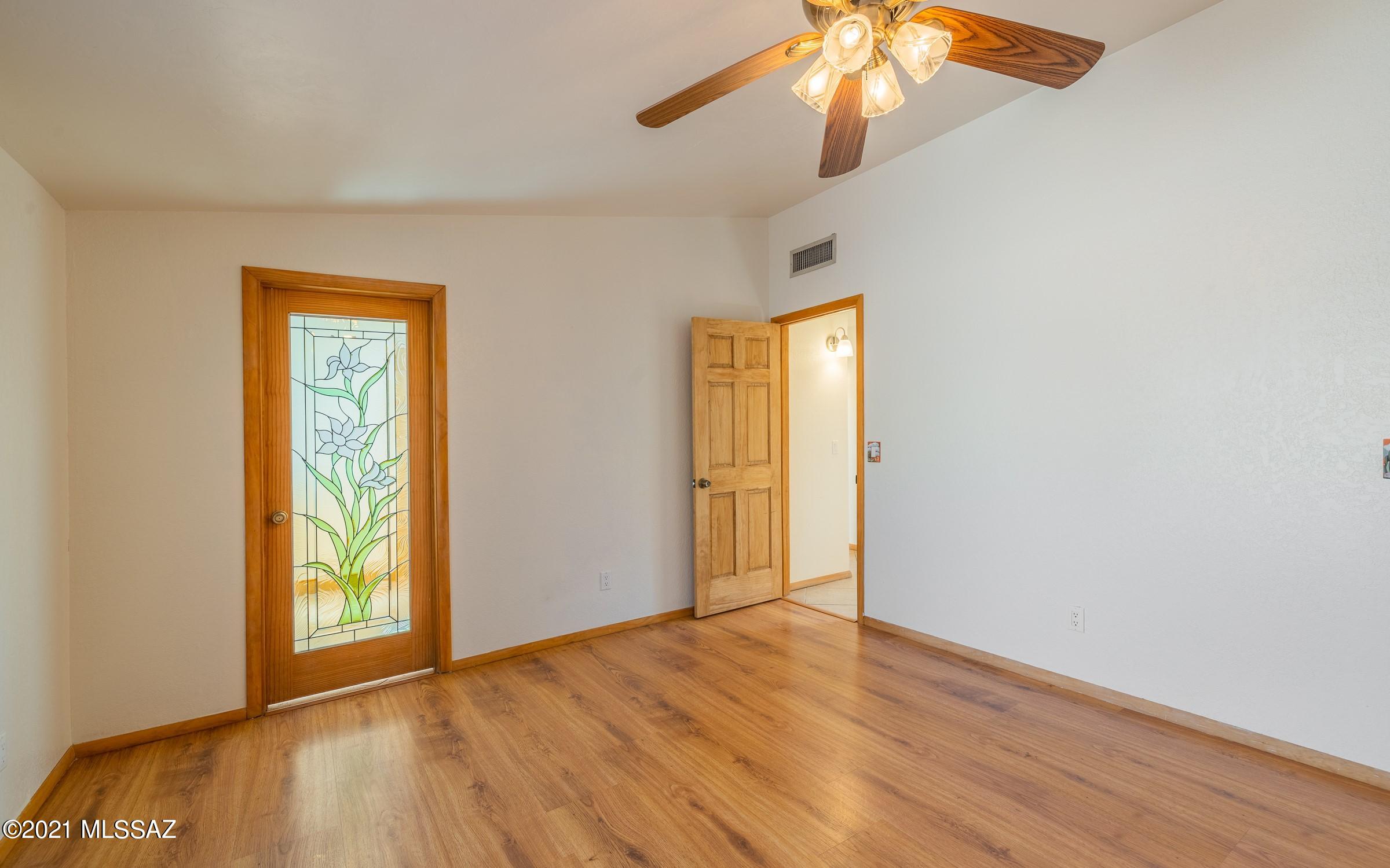 3607 E Marble Peak Place