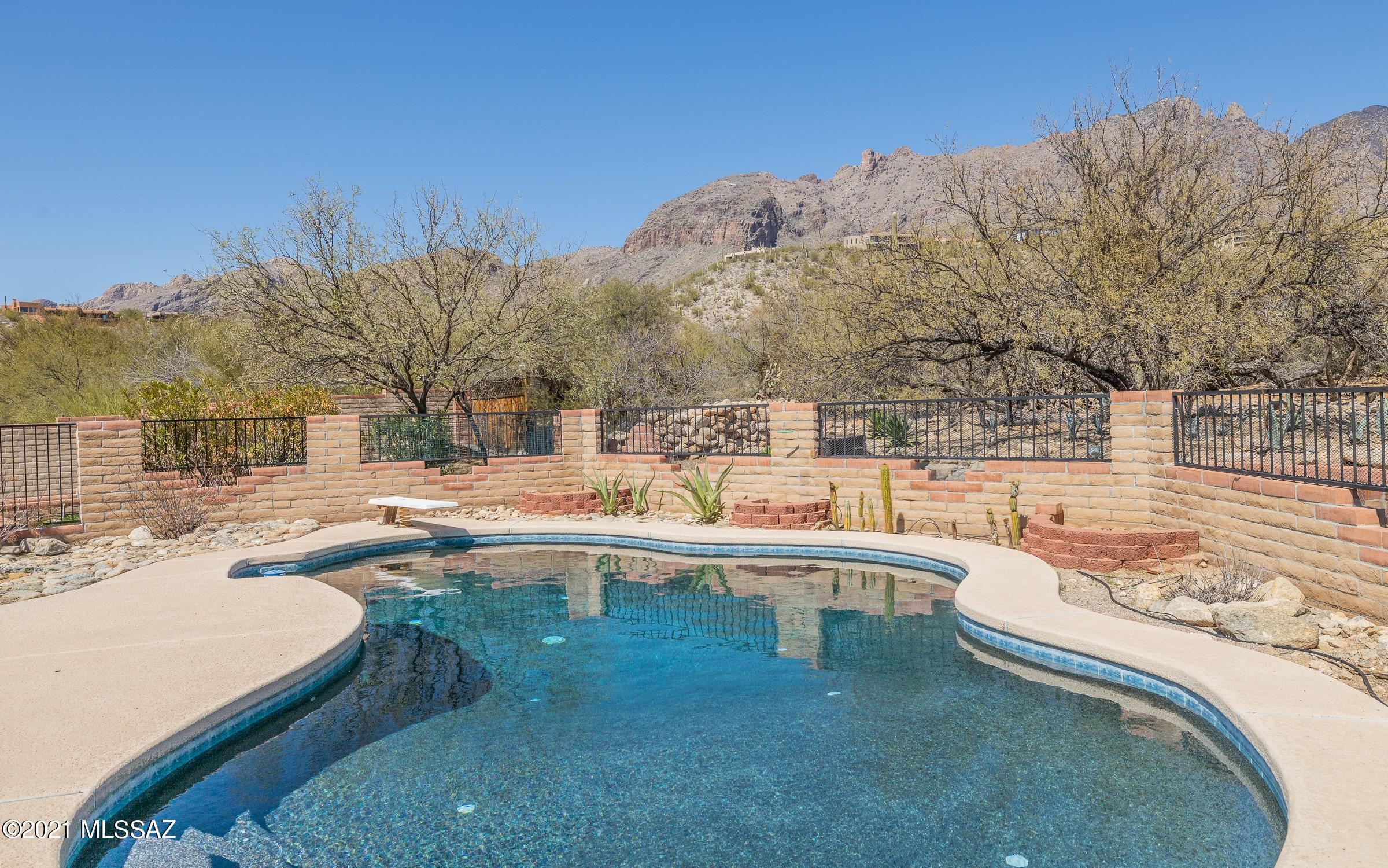 3607 E Marble Peak Place