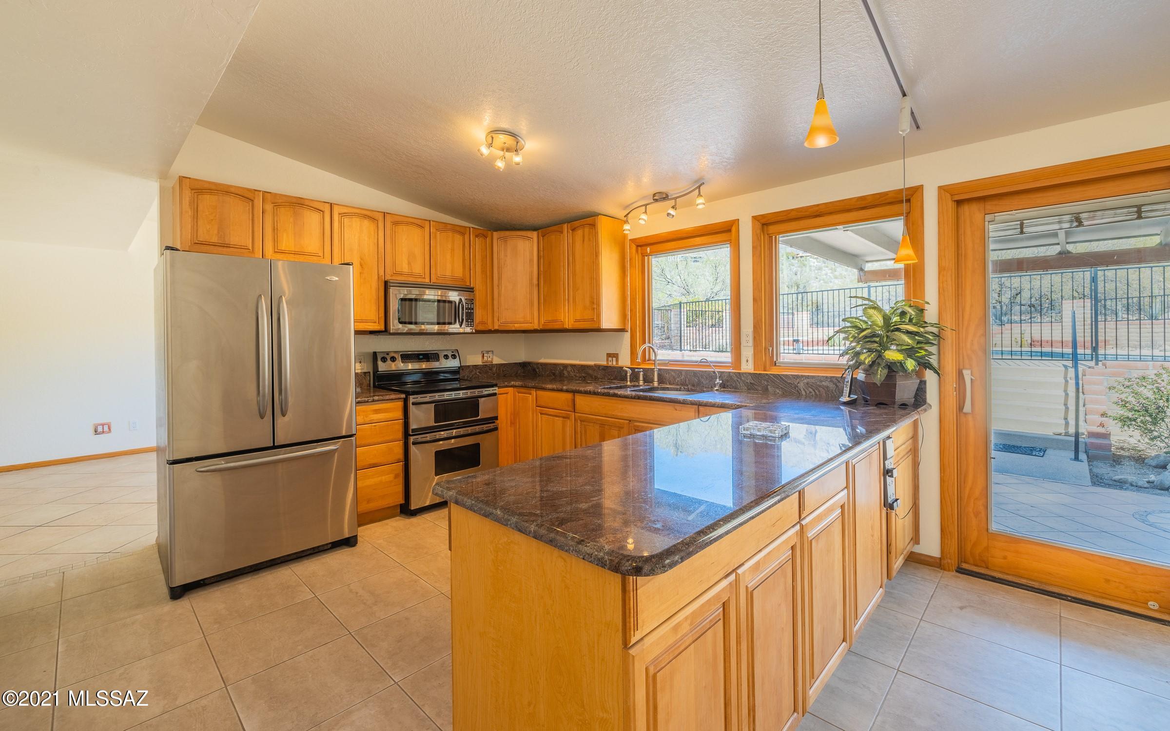 3607 E Marble Peak Place