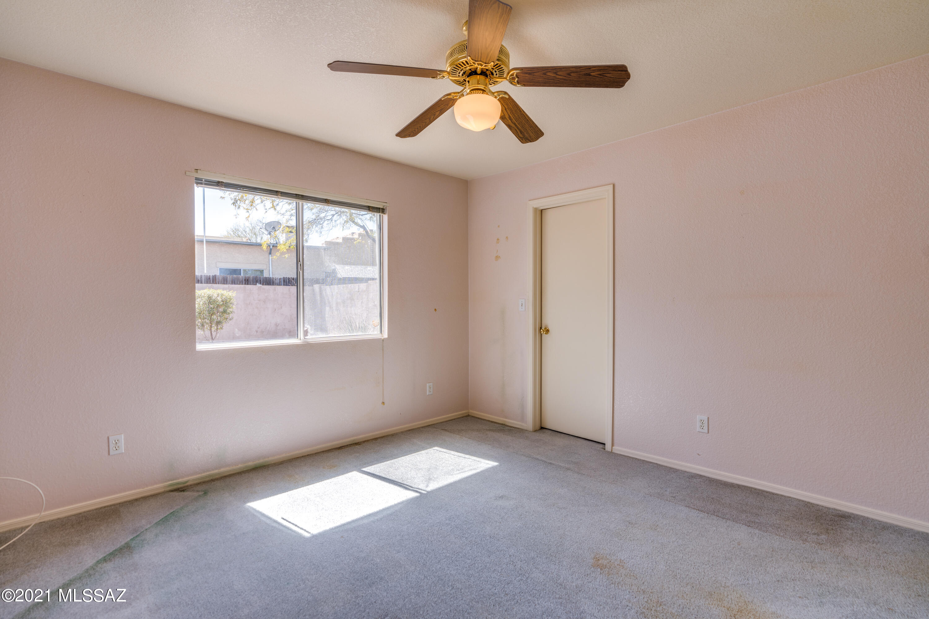 1851 W Horn Mesa Place