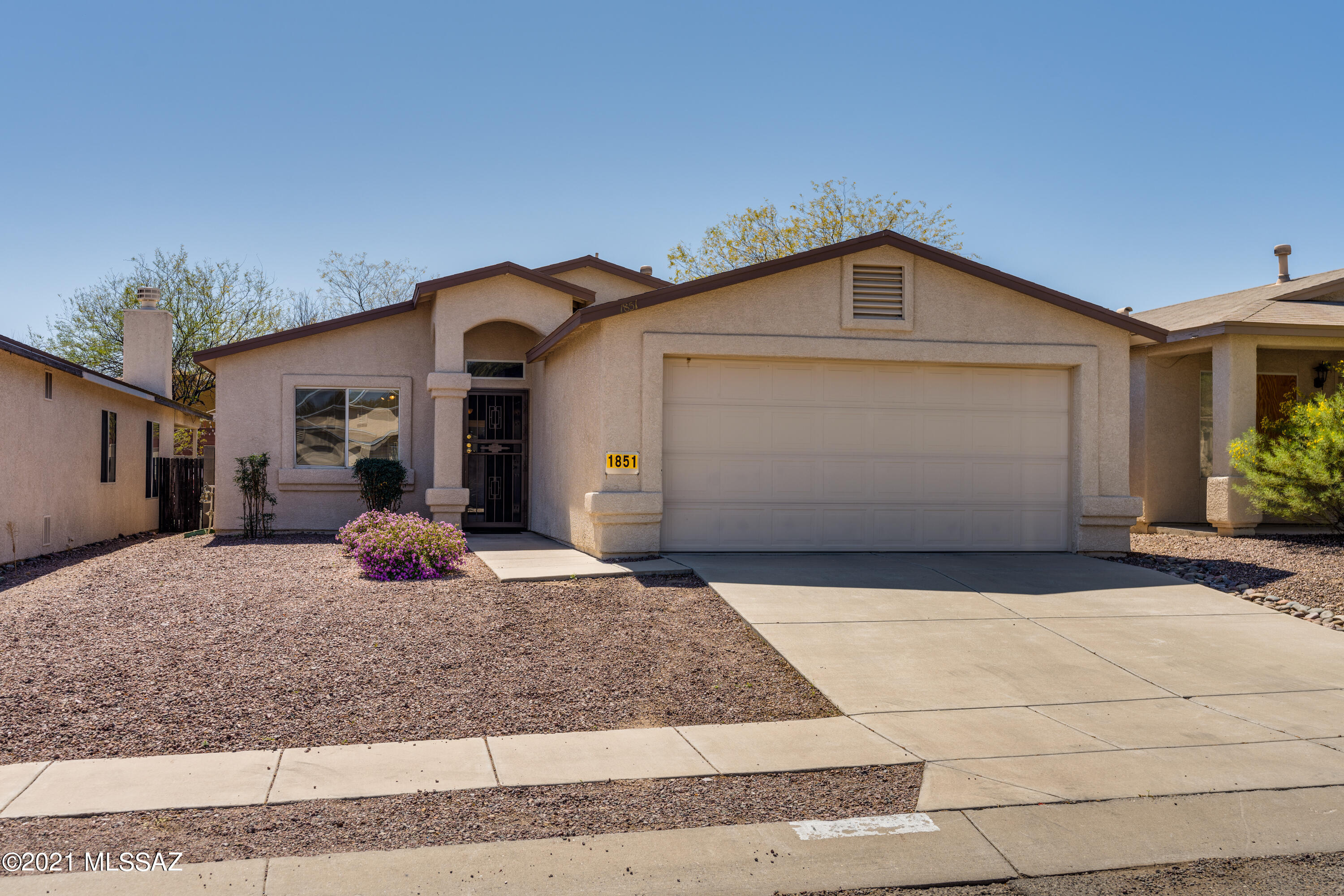 1851 W Horn Mesa Place