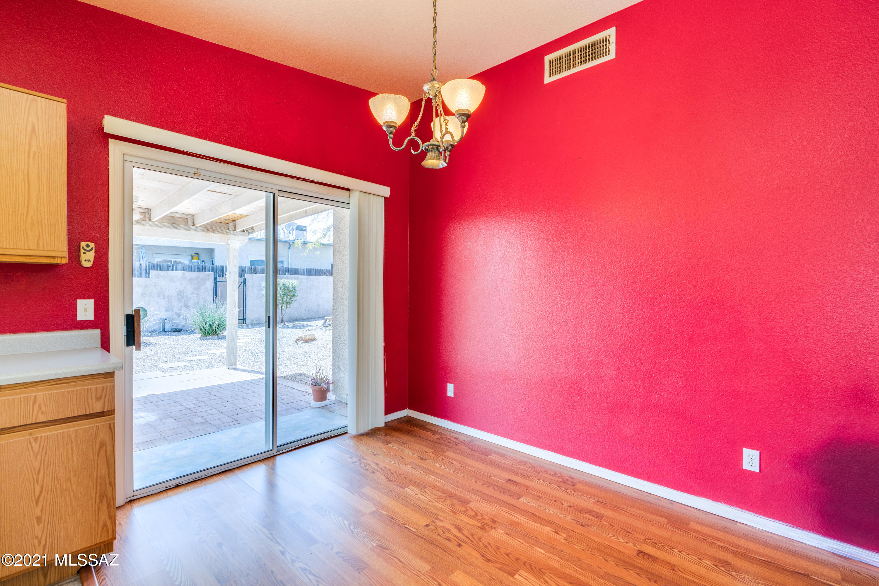 1851 W Horn Mesa Place