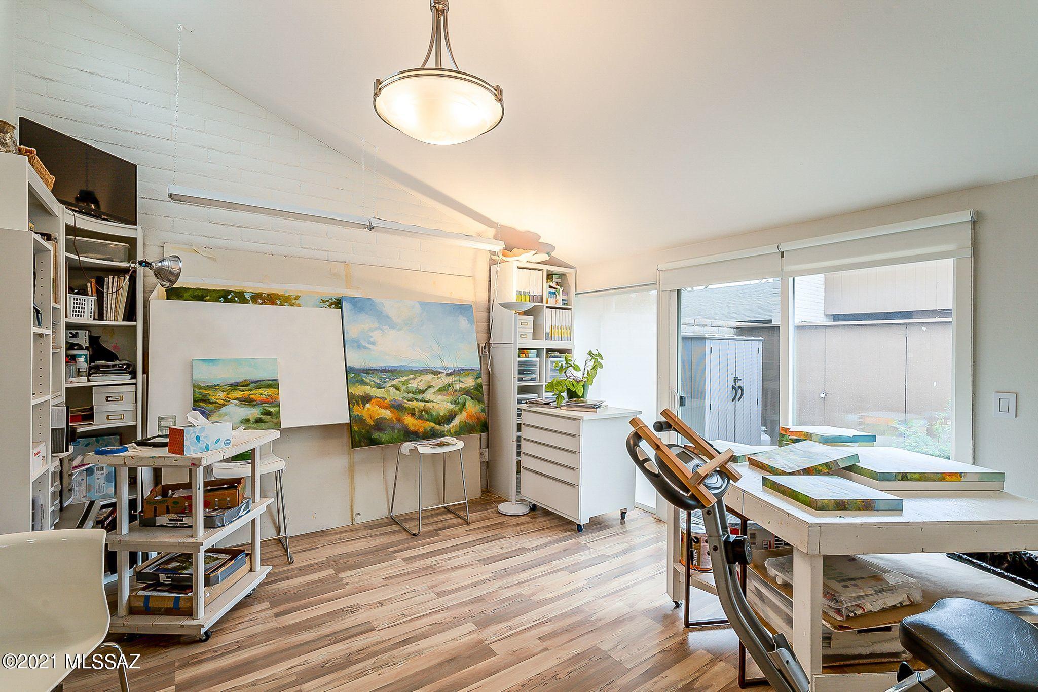 5701 E Glenn Street Unit: 18