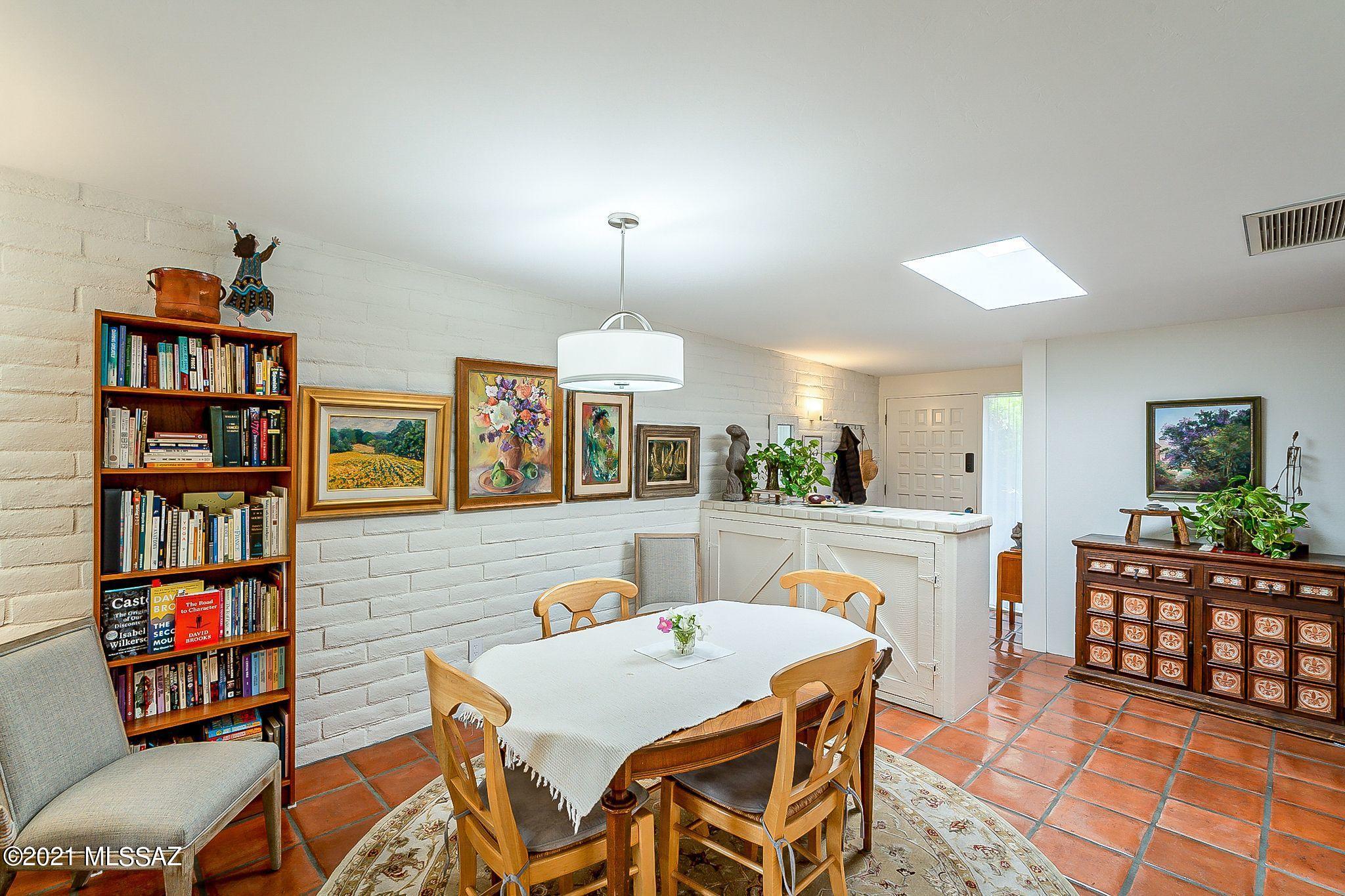 5701 E Glenn Street Unit: 18