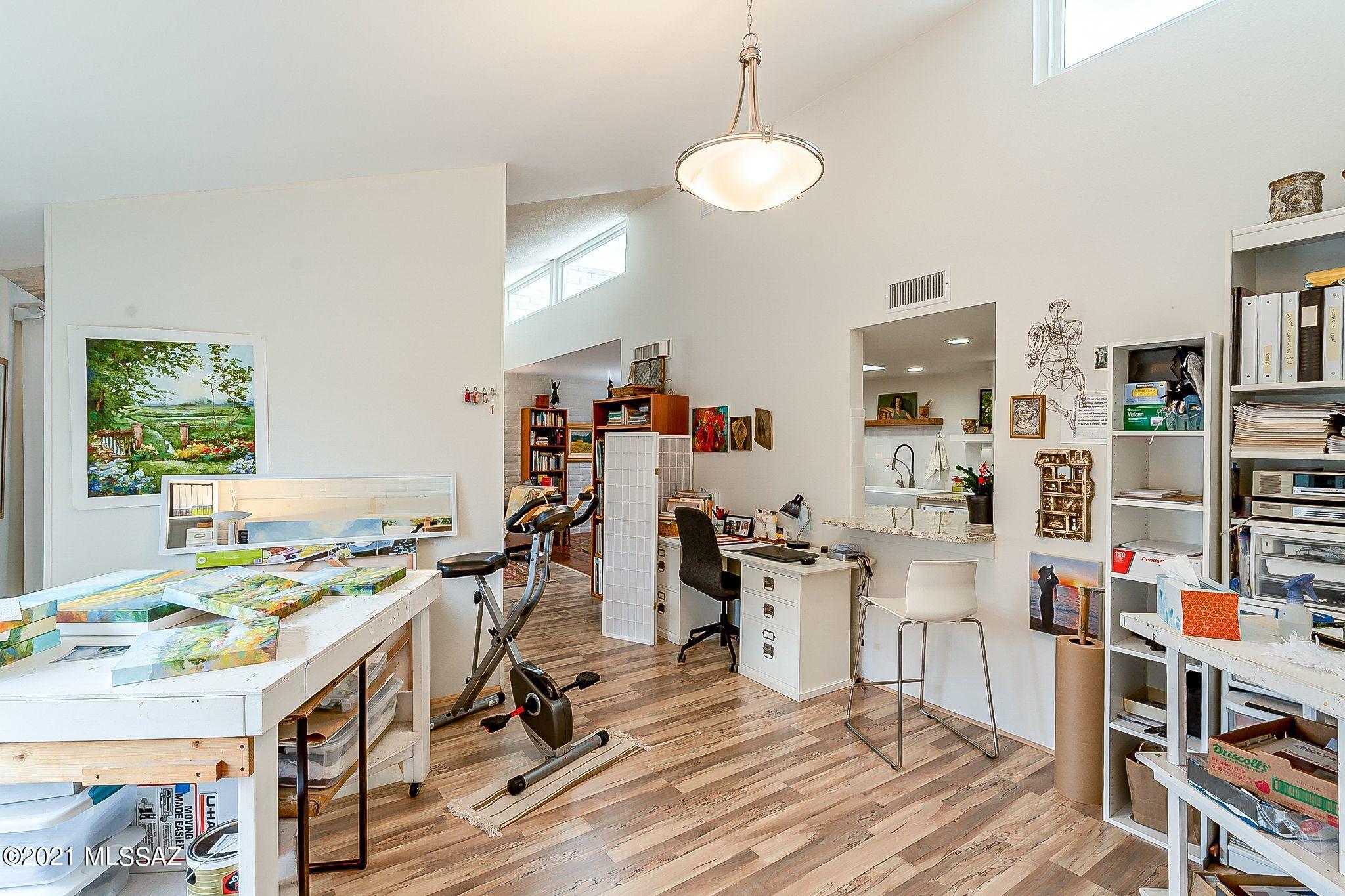 5701 E Glenn Street Unit: 18