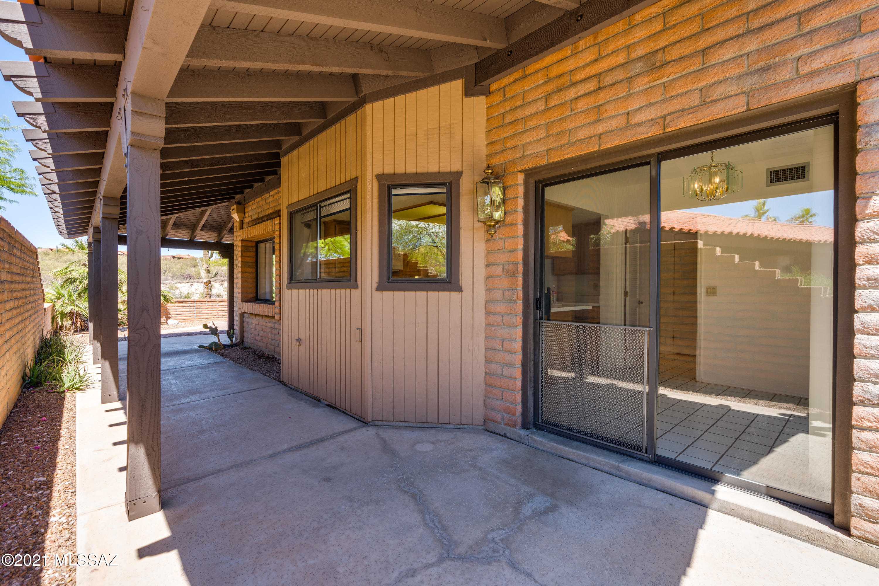 5265 N Strada de Rubino