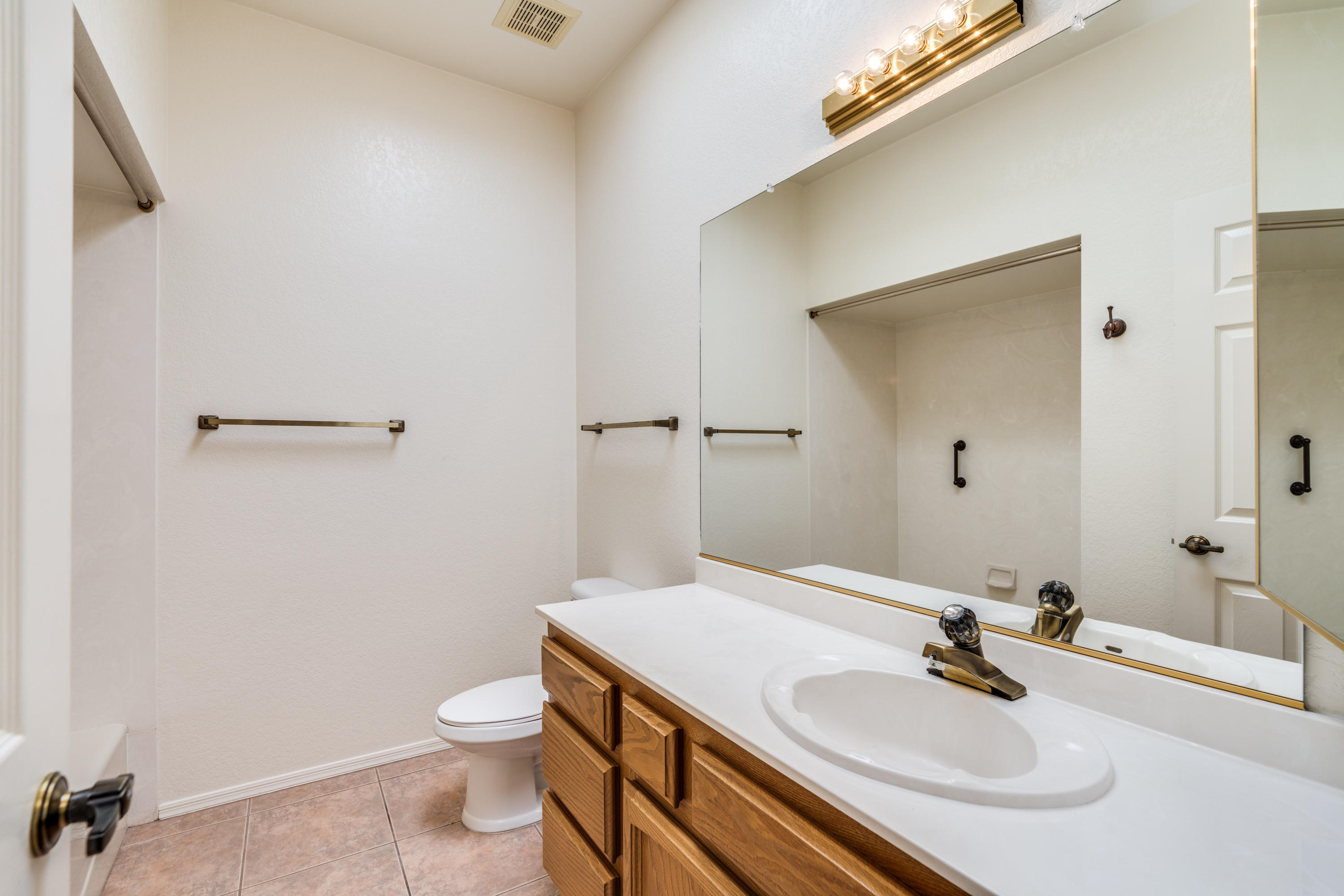 5265 N Strada de Rubino