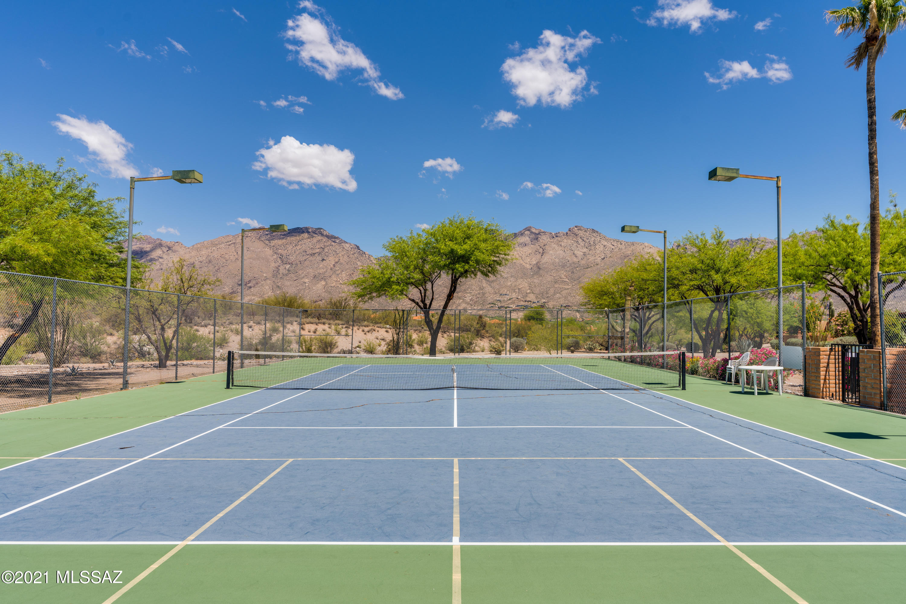 5265 N Strada de Rubino