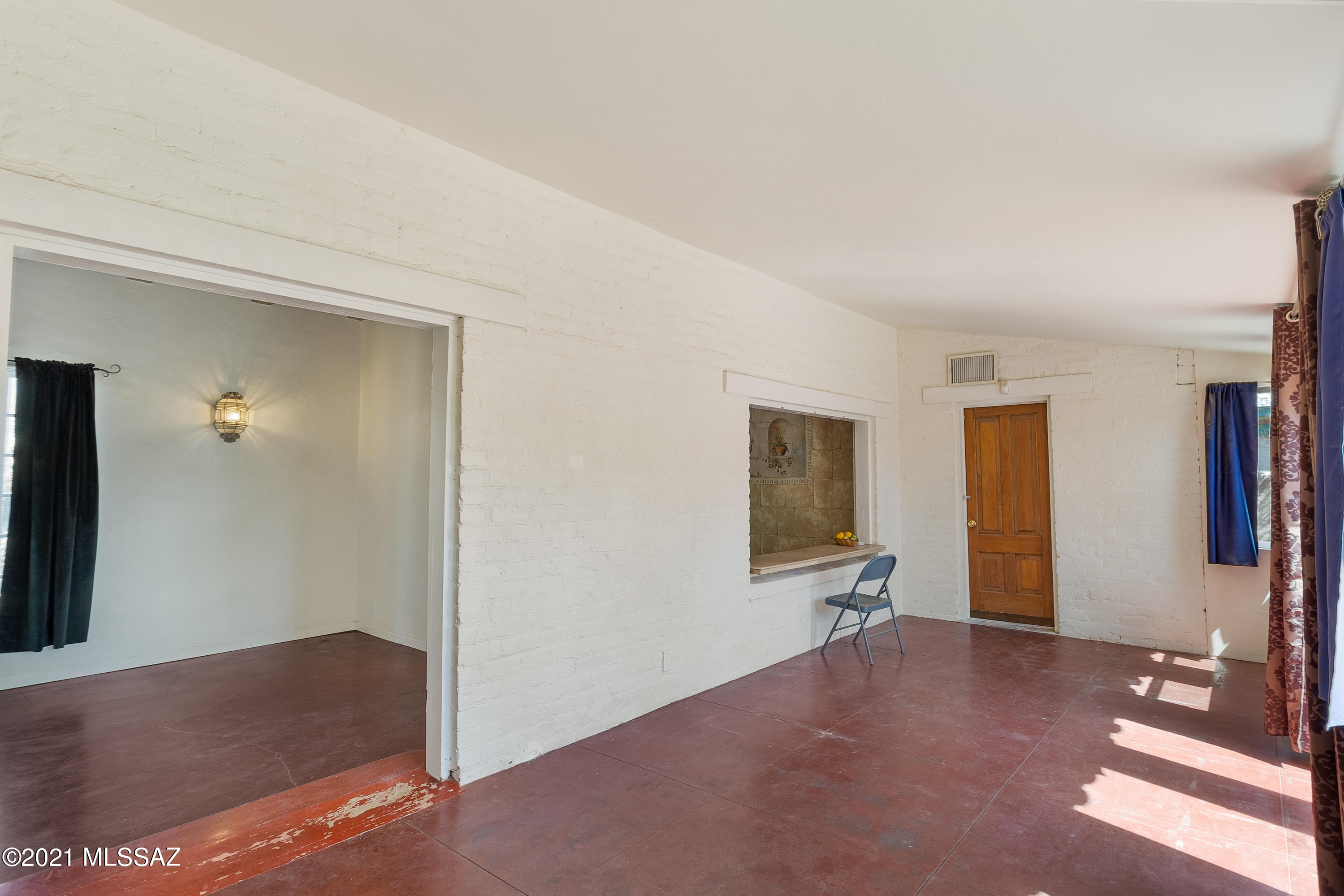 115 S Bryant Avenue
