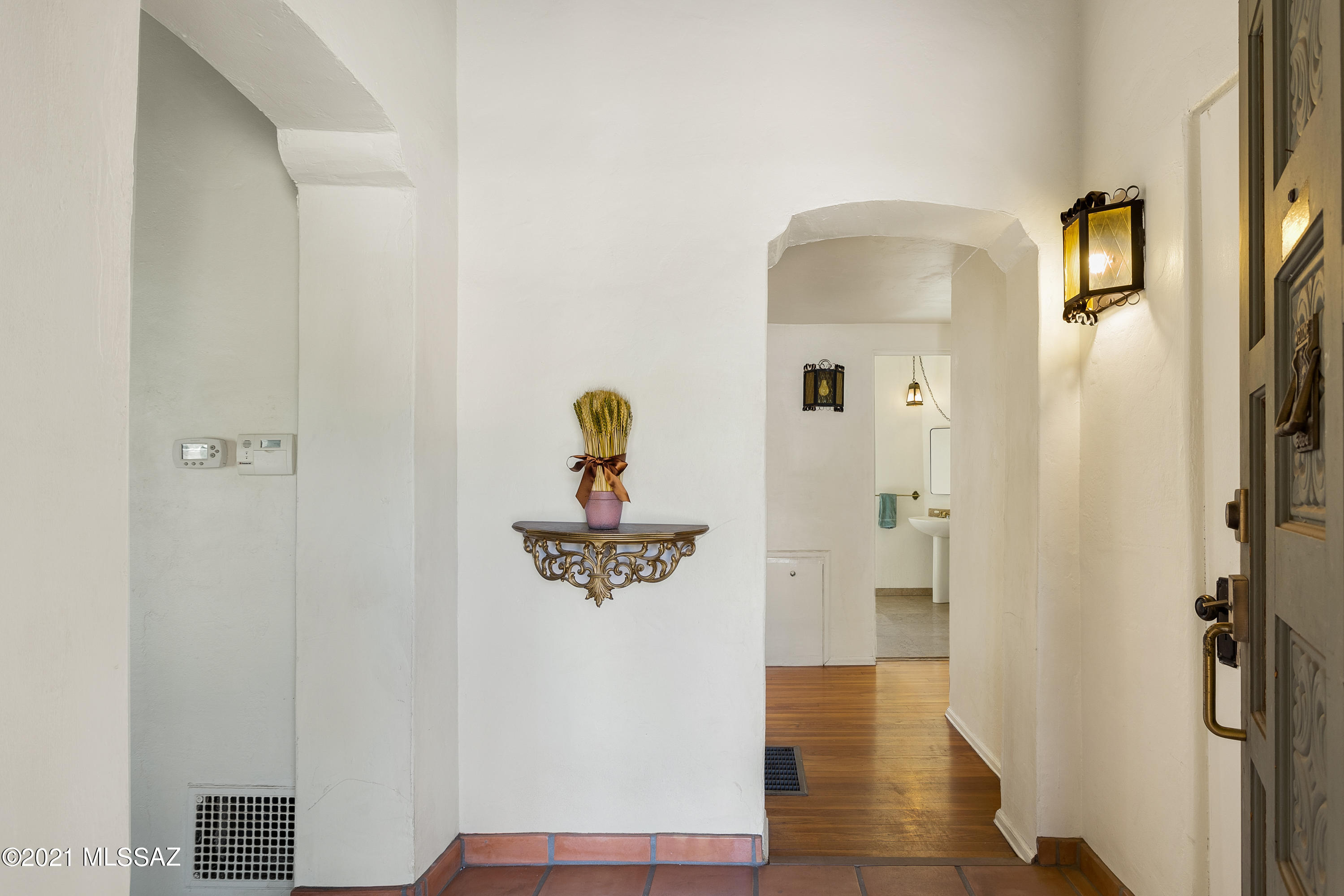 115 S Bryant Avenue