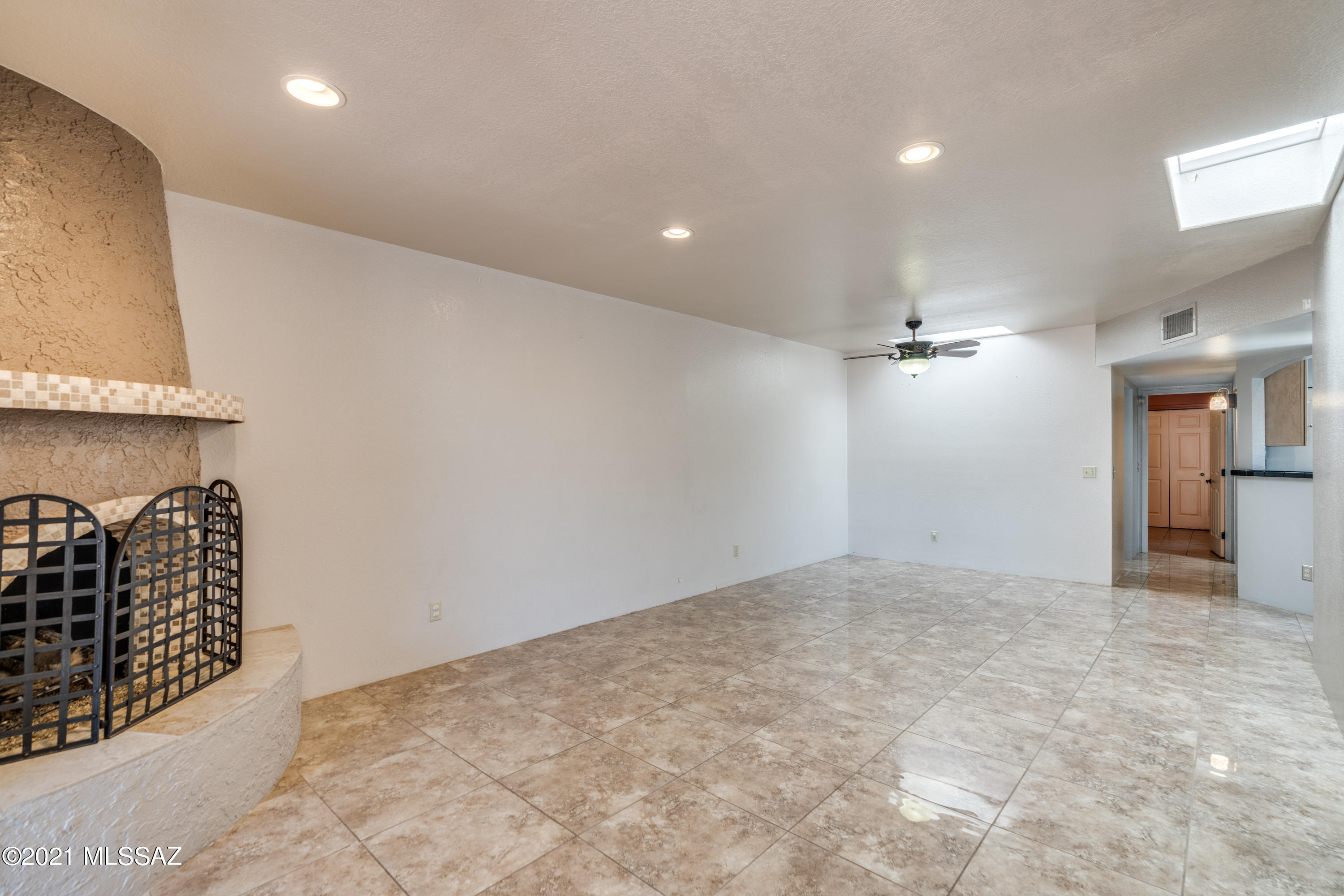 7574 E Camino de Querabi