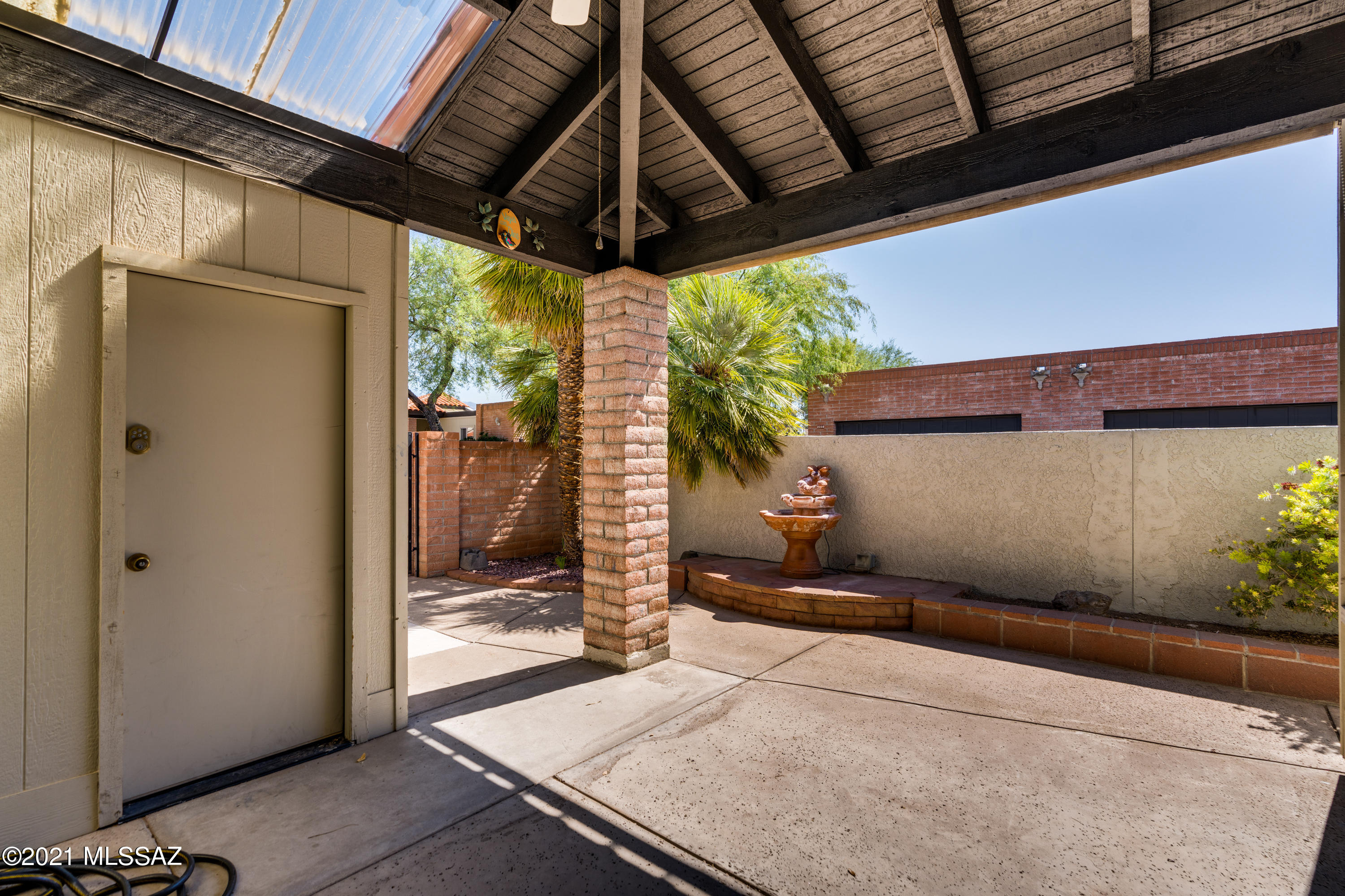 7574 E Camino de Querabi