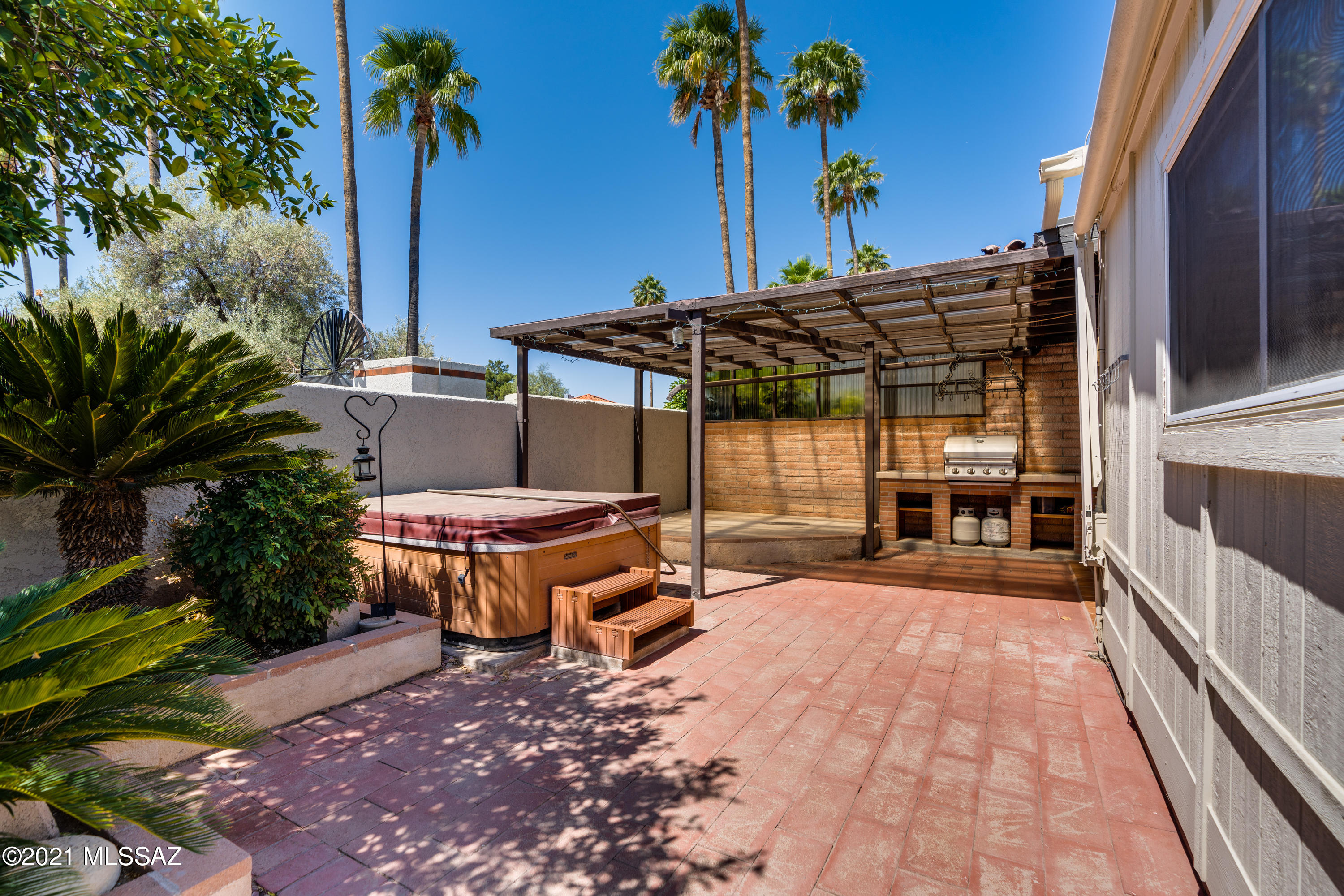 7574 E Camino de Querabi