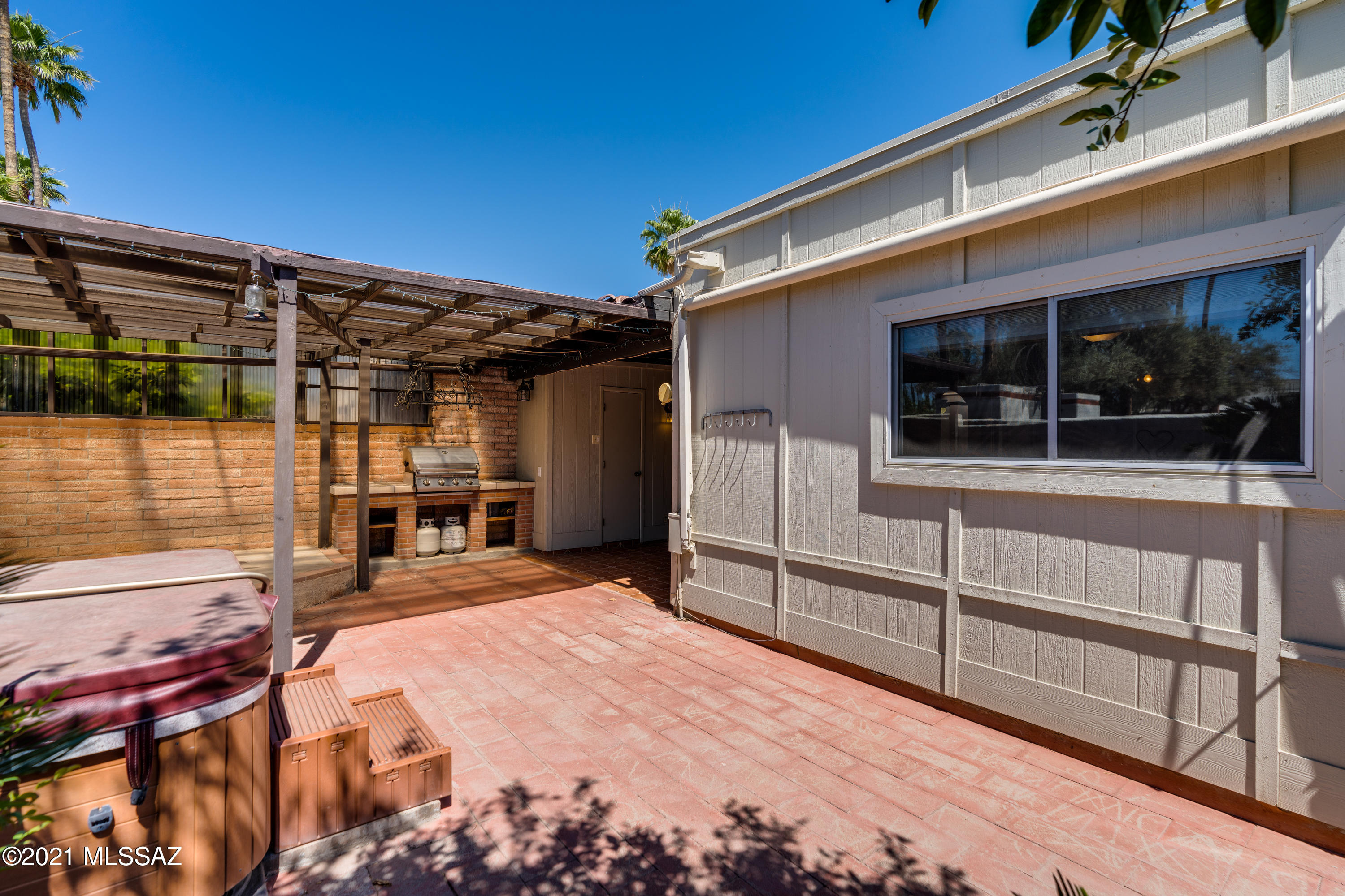 7574 E Camino de Querabi