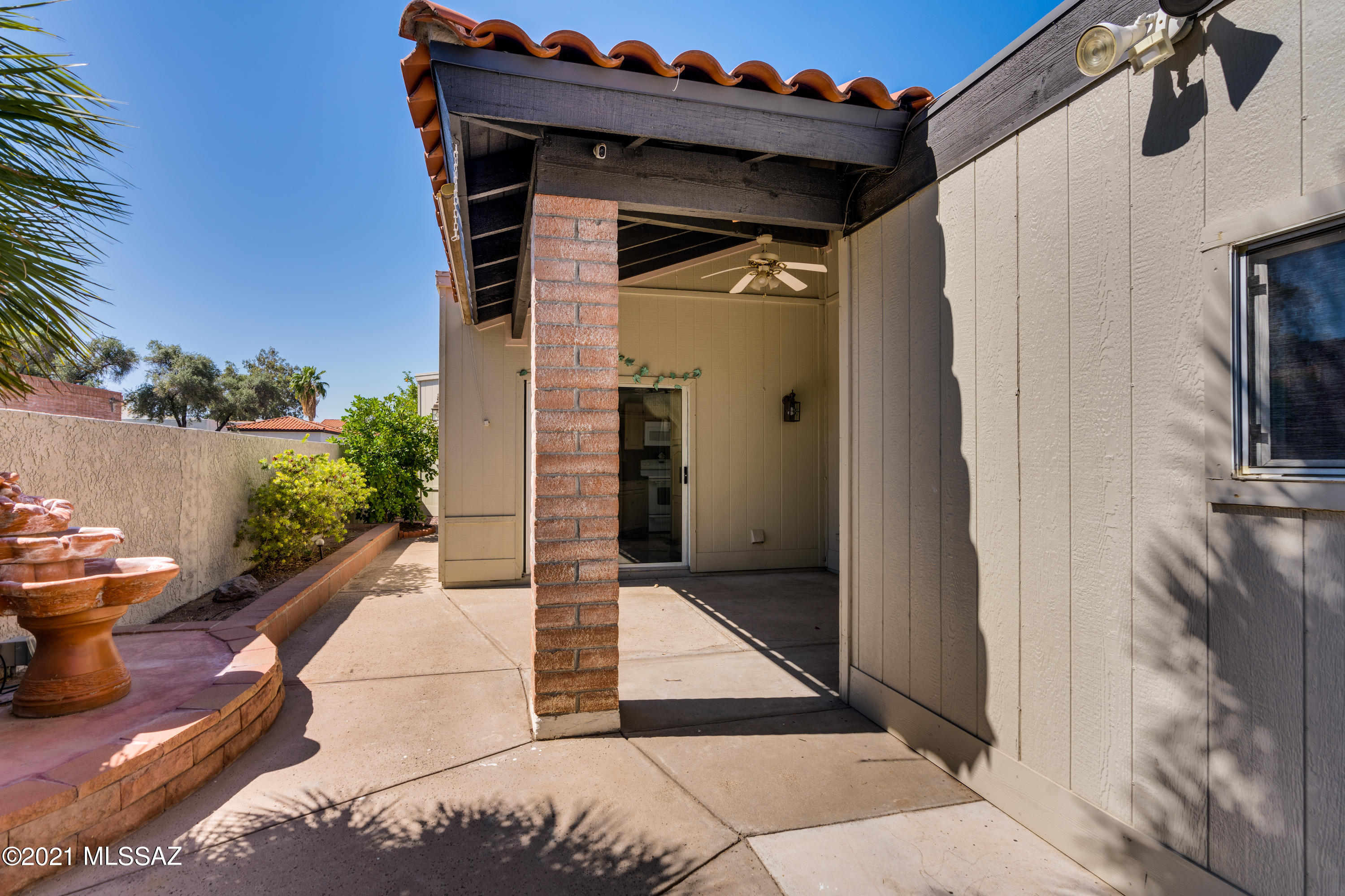 7574 E Camino de Querabi