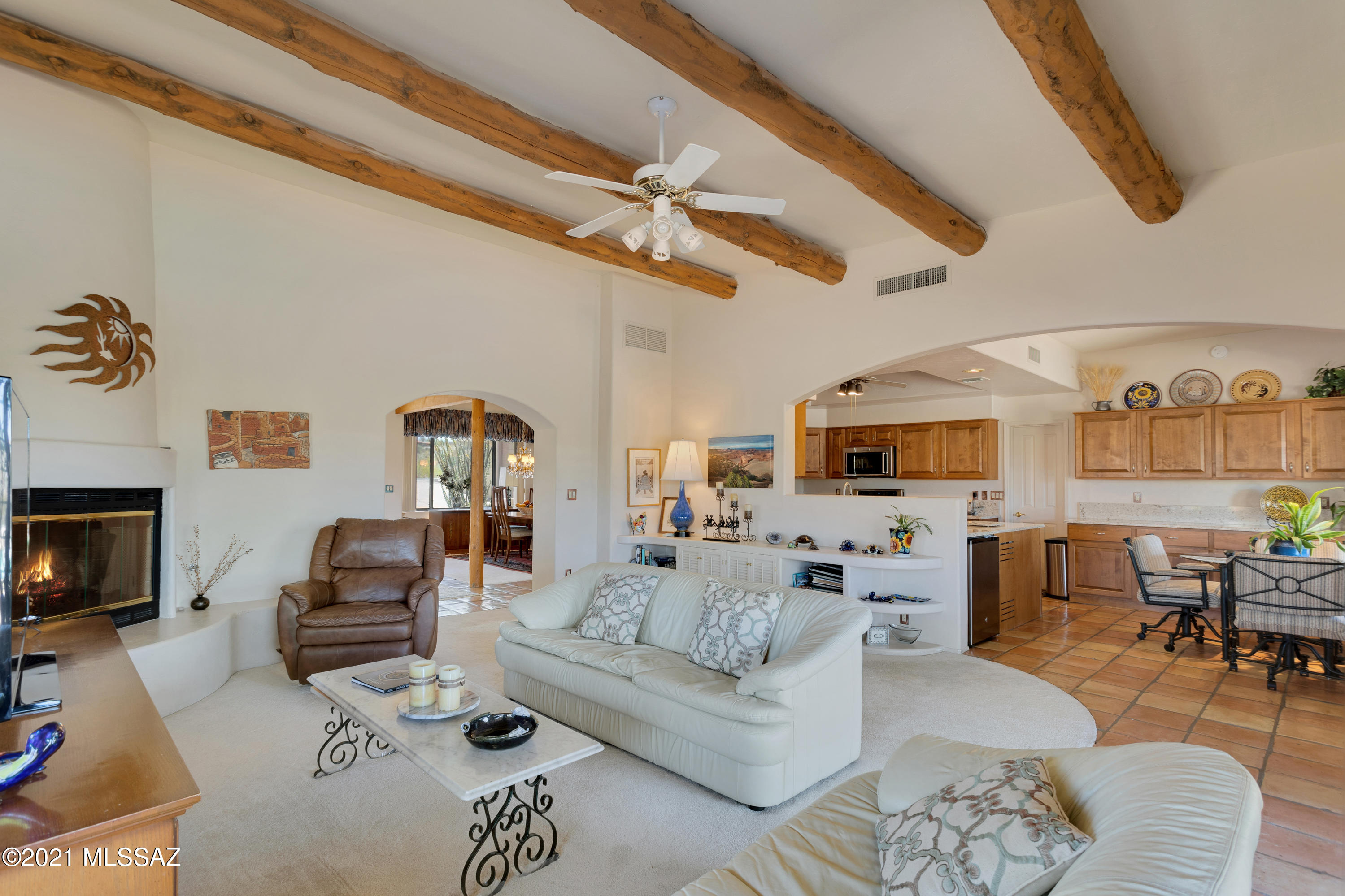 6361 E Valle Di Cadore