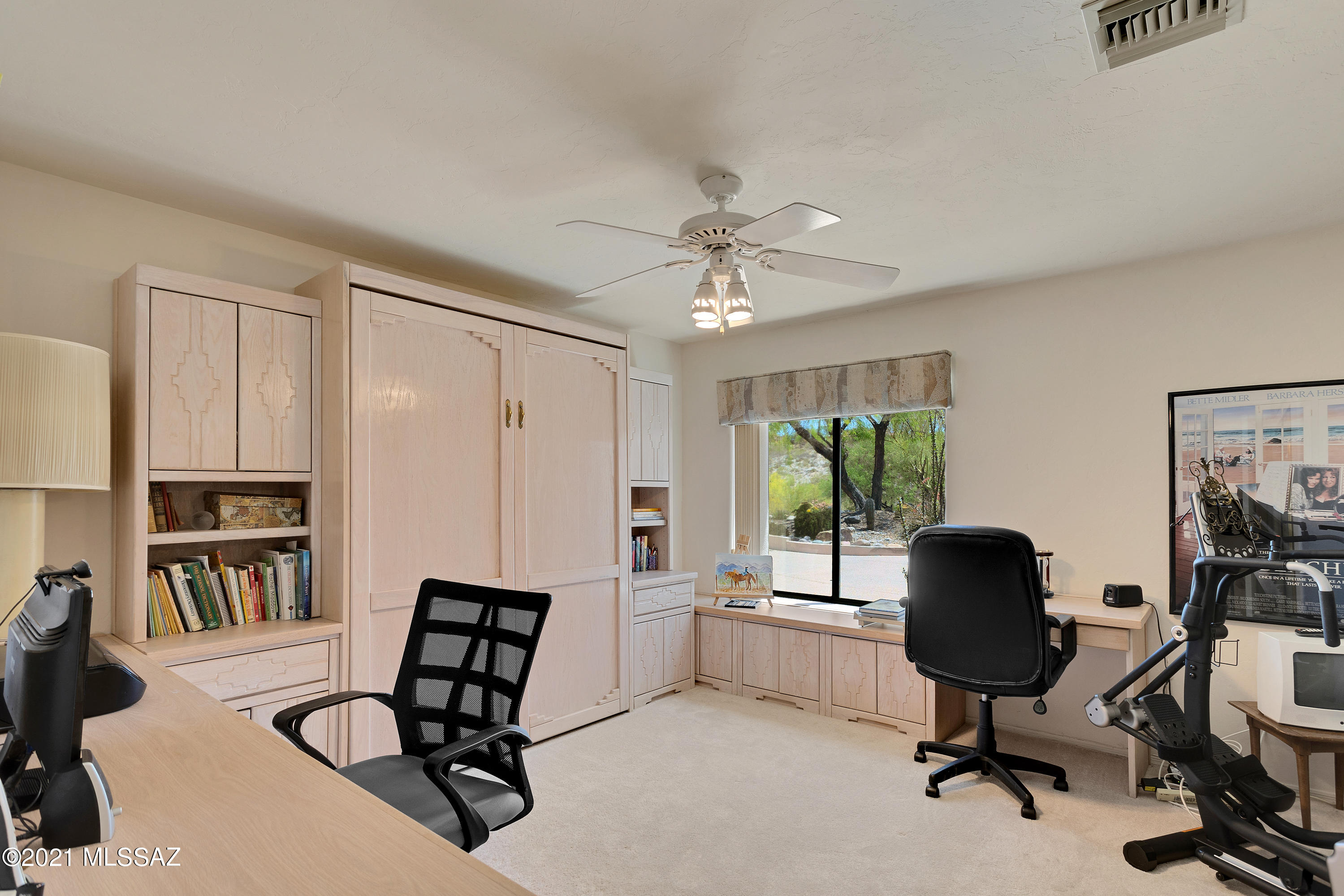 6361 E Valle Di Cadore