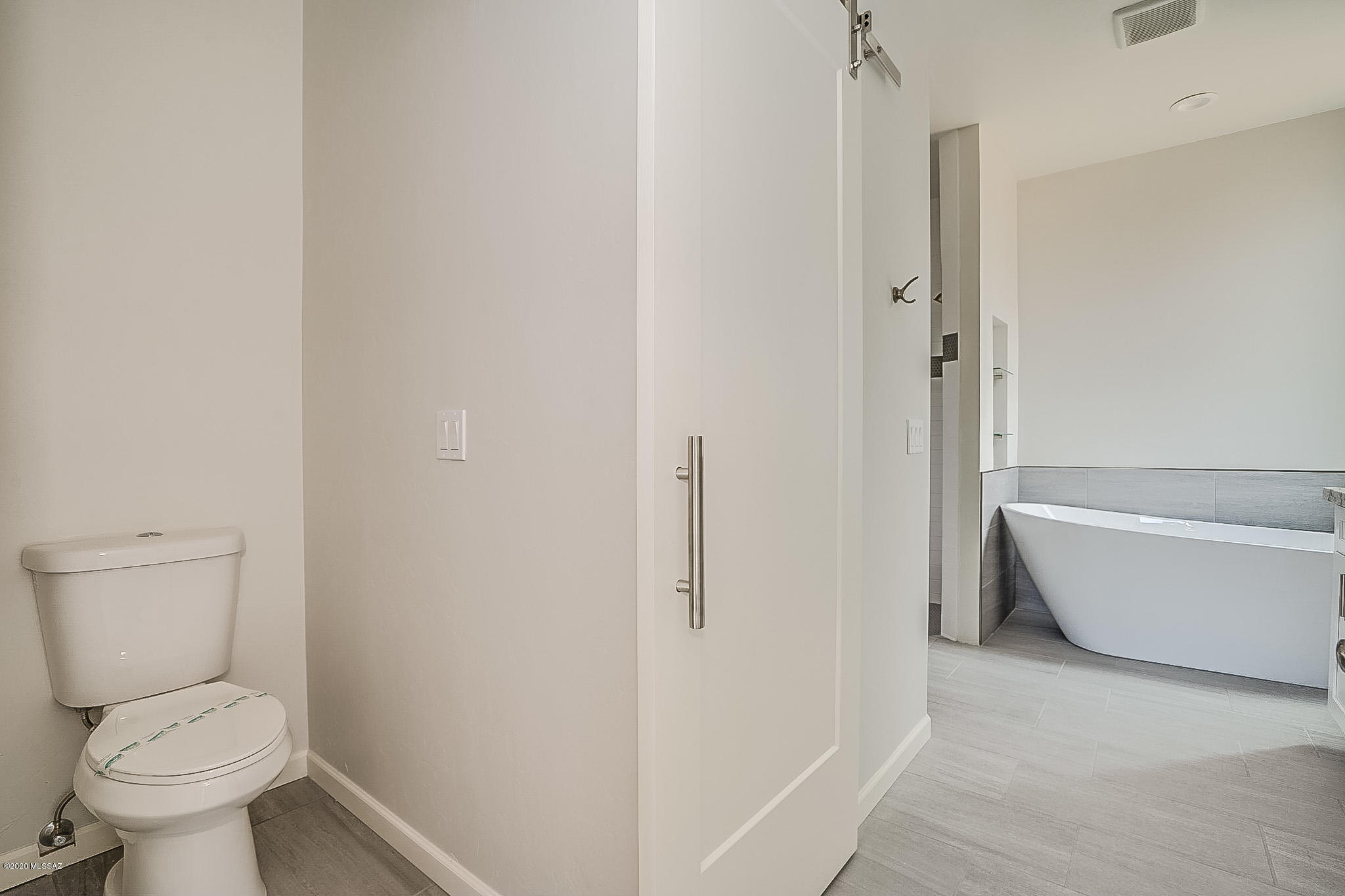 8217 E Lee Street Unit: Lot 2