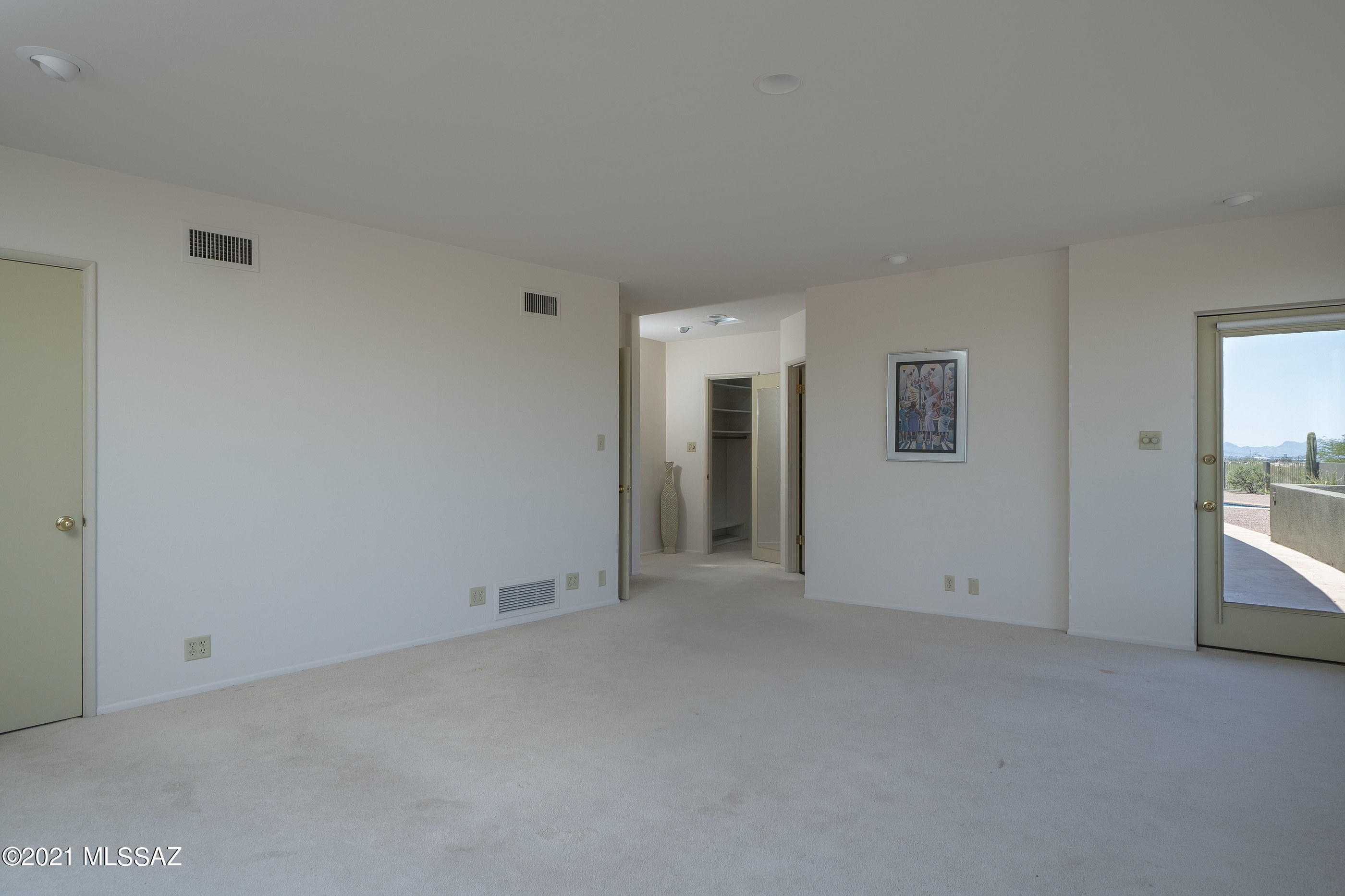 302 S Pinto Place