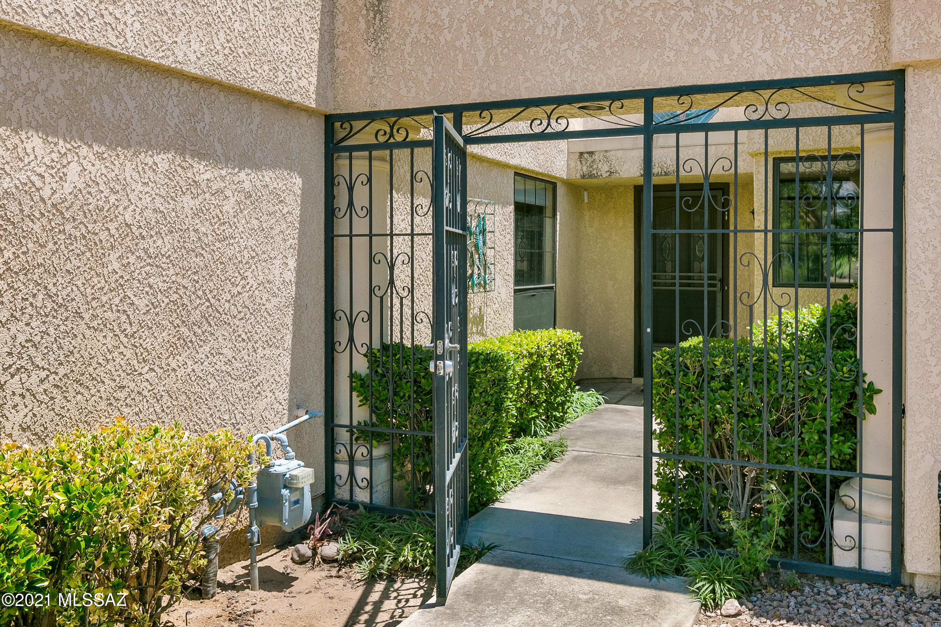3058 N Ardmore Court