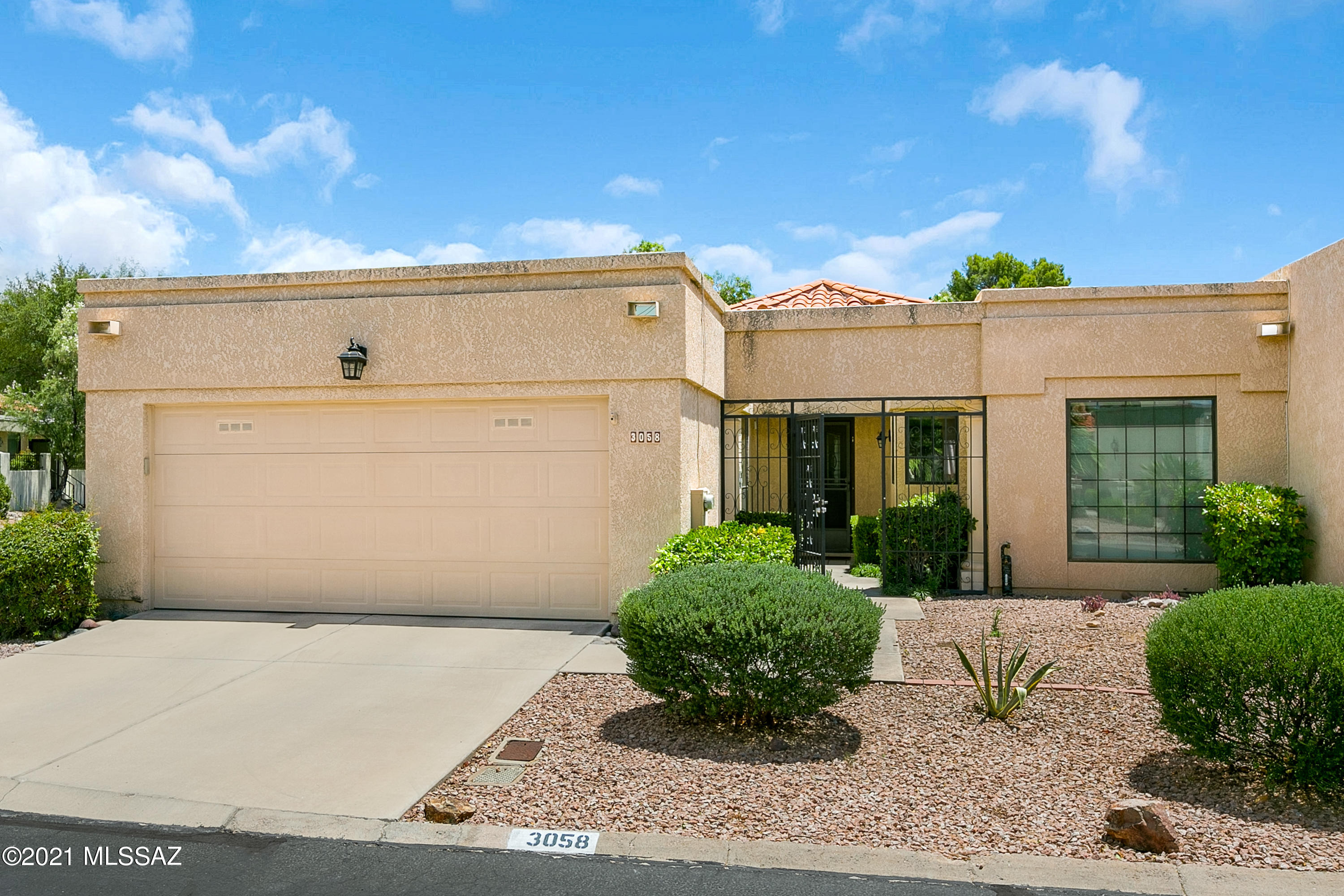 3058 N Ardmore Court