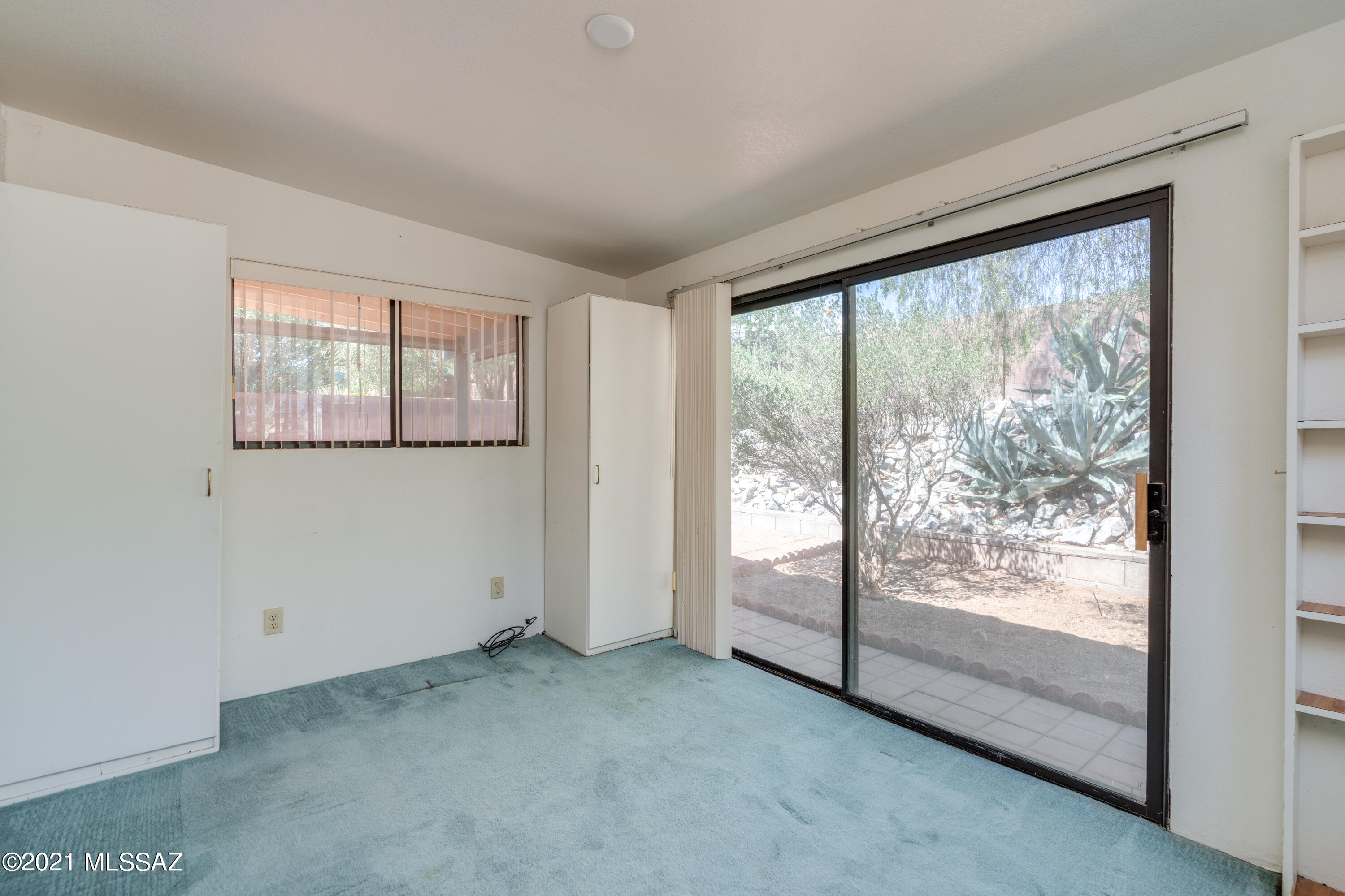 496 S Pemberton Avenue