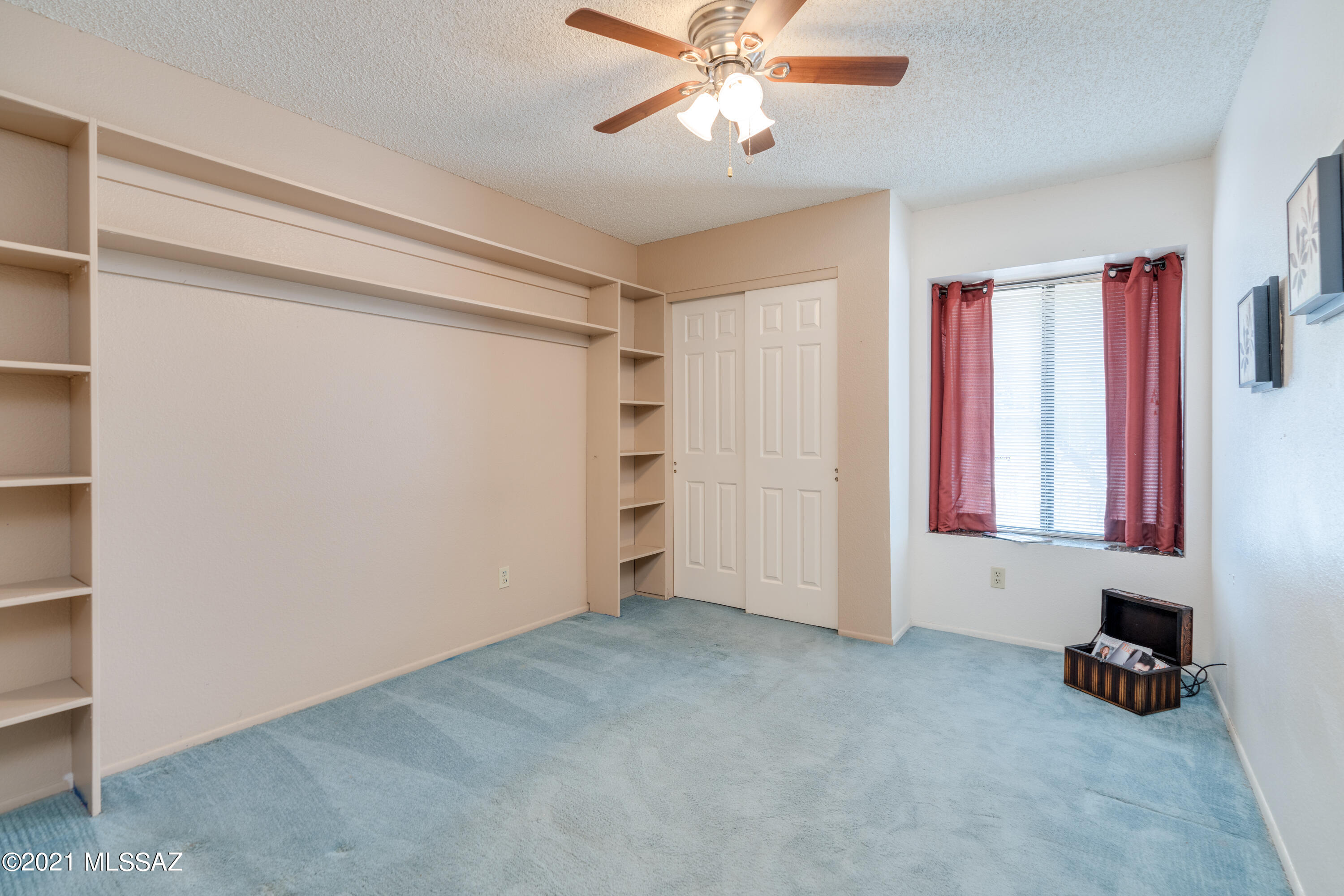 496 S Pemberton Avenue