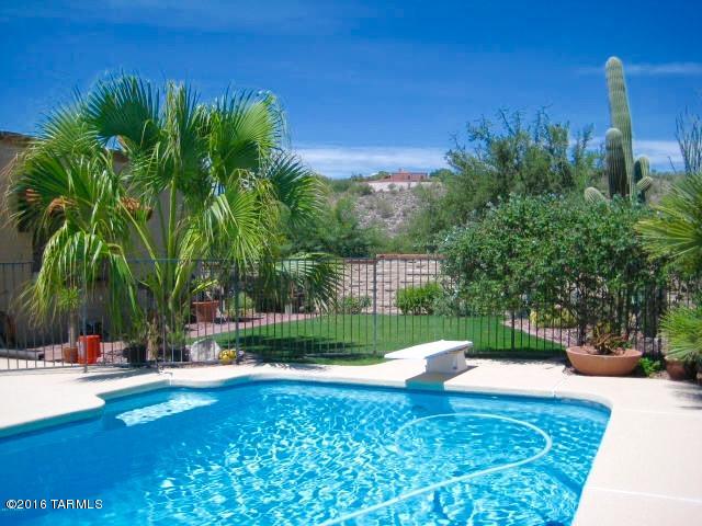 4062 N Calle Vista Ciudad