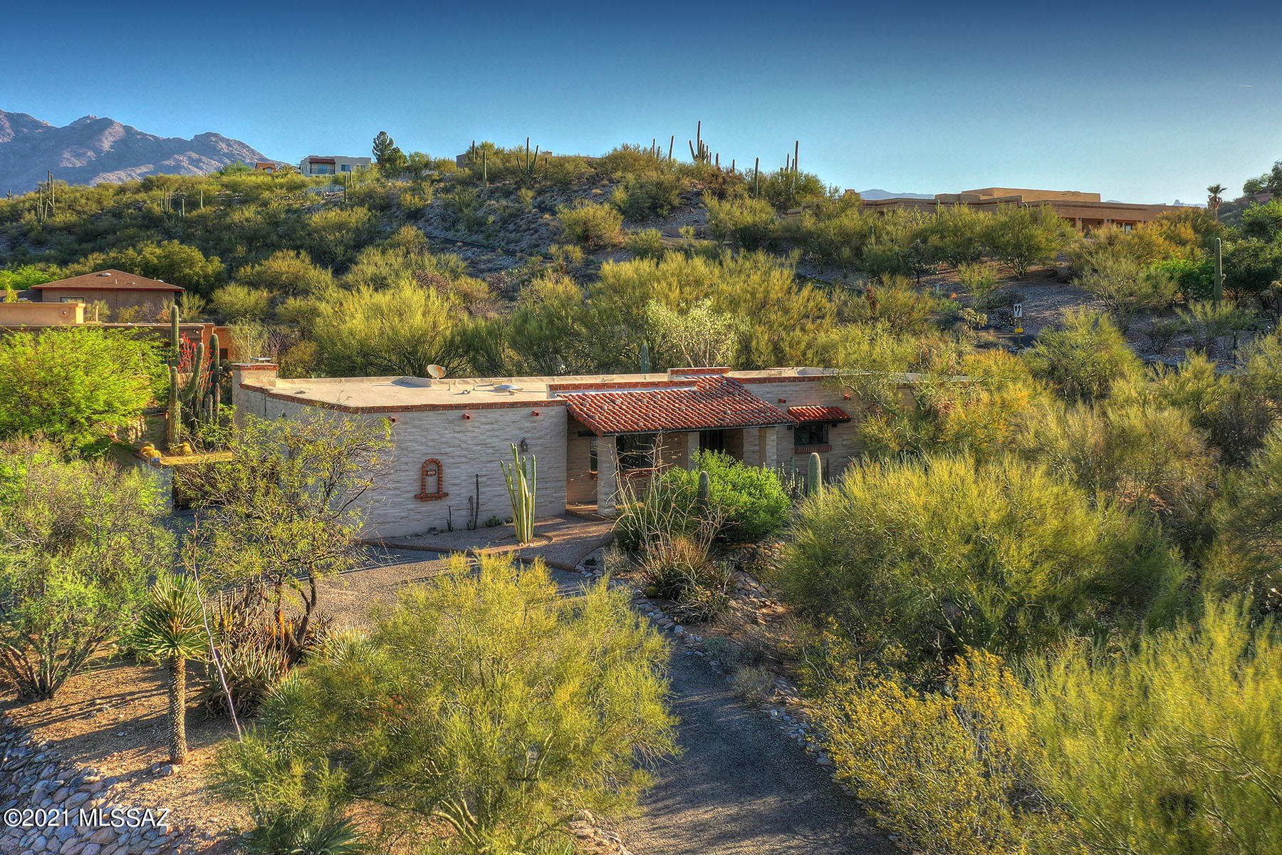 4062 N Calle Vista Ciudad