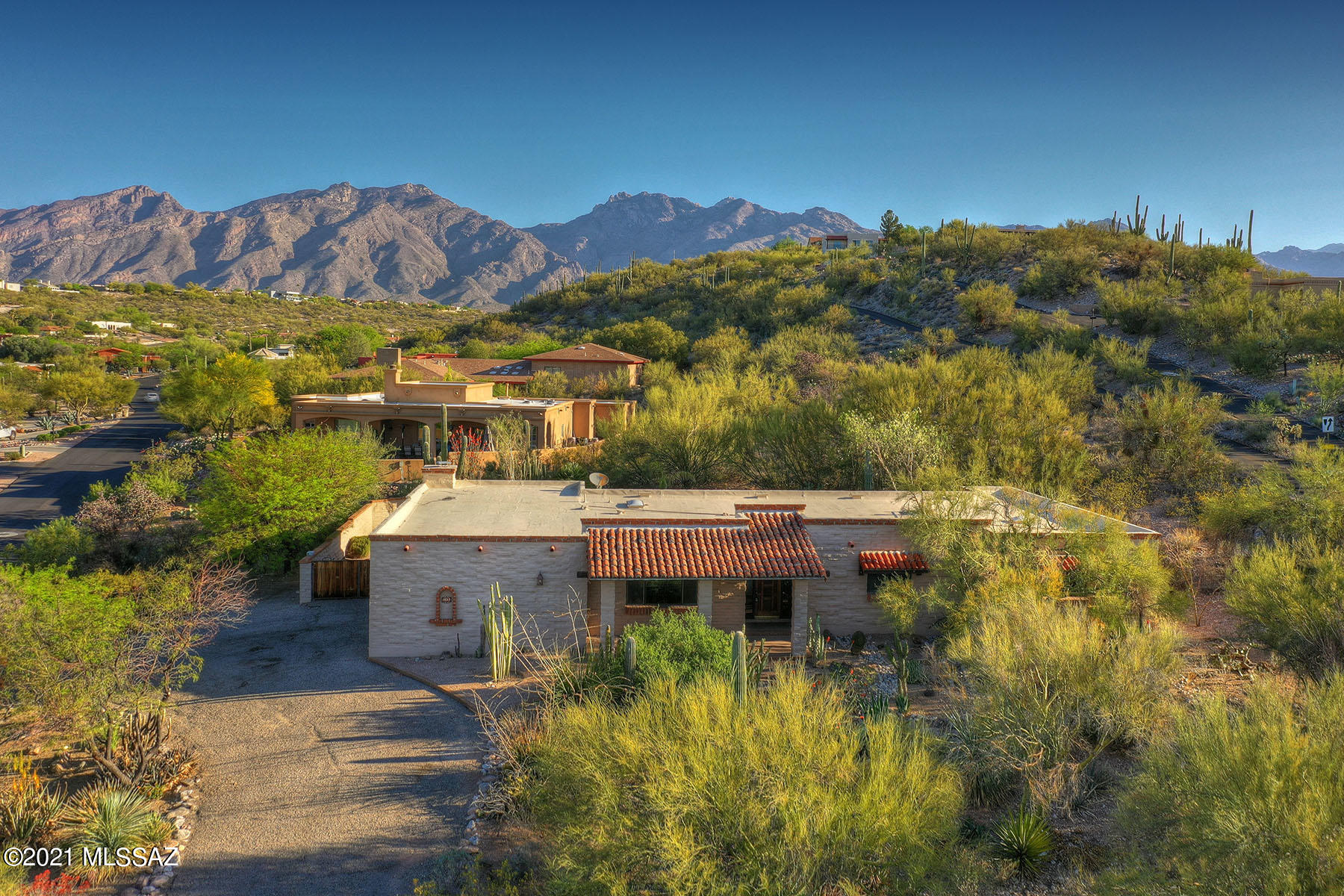 4062 N Calle Vista Ciudad