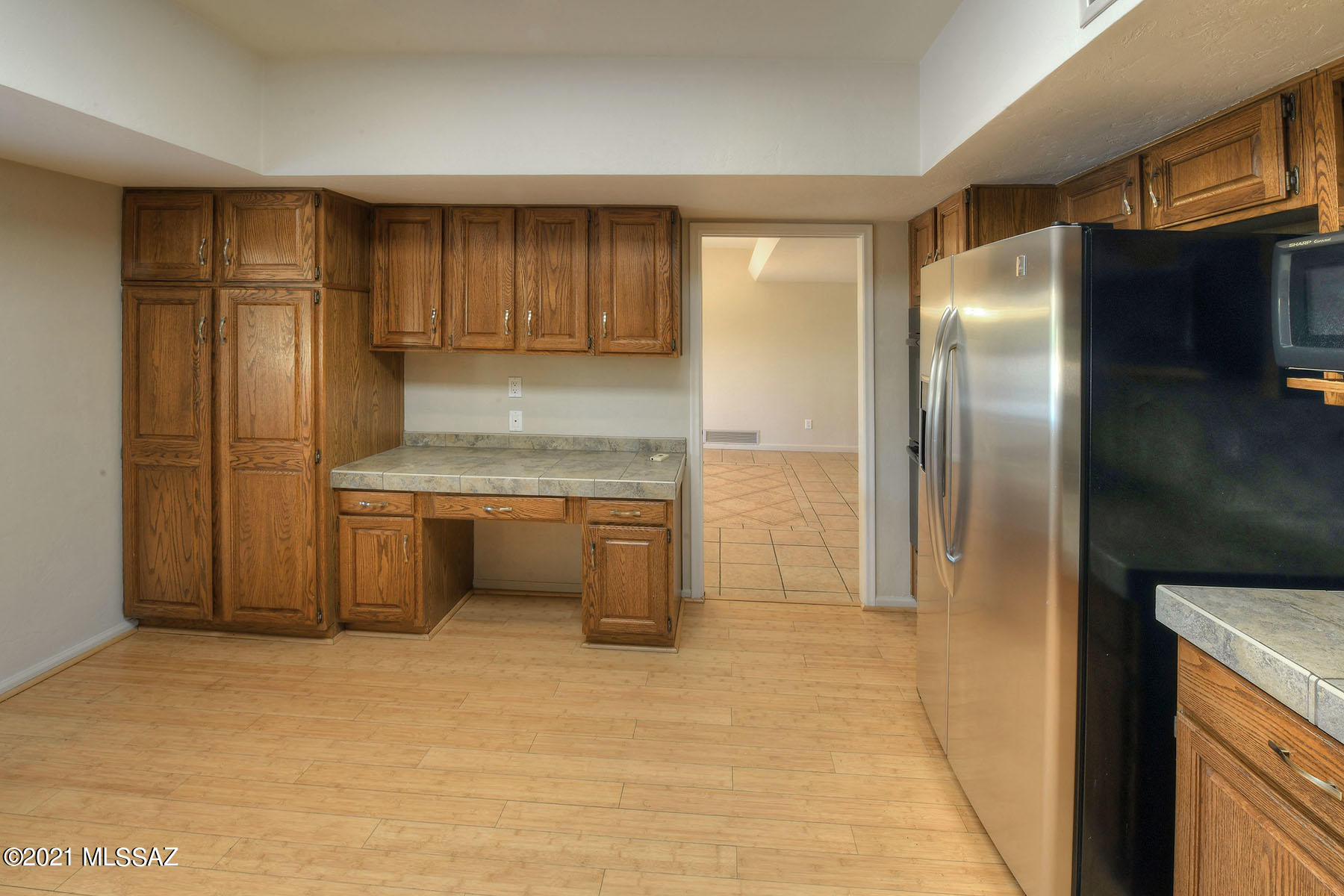 4062 N Calle Vista Ciudad