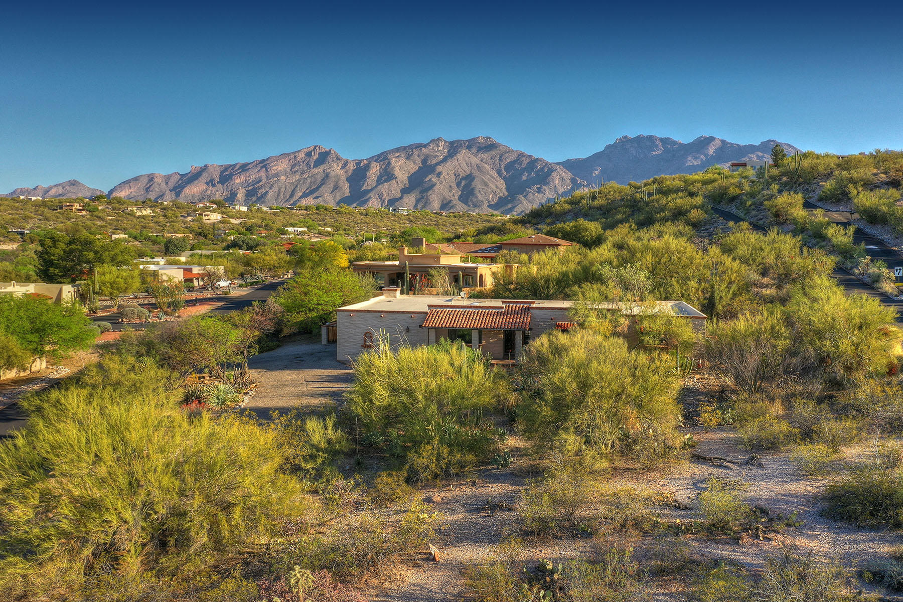 4062 N Calle Vista Ciudad