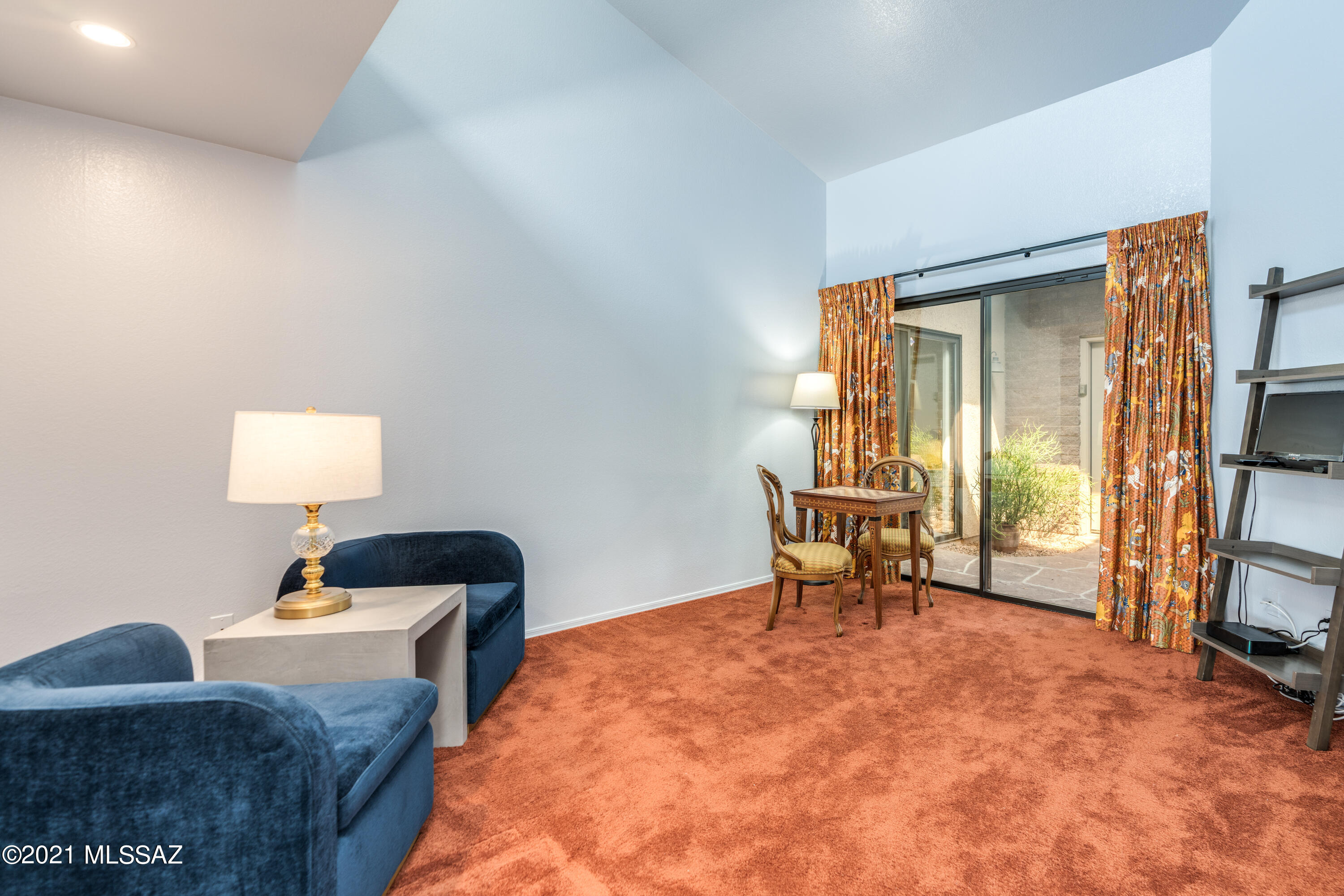 7348 E Calle Alba Serena