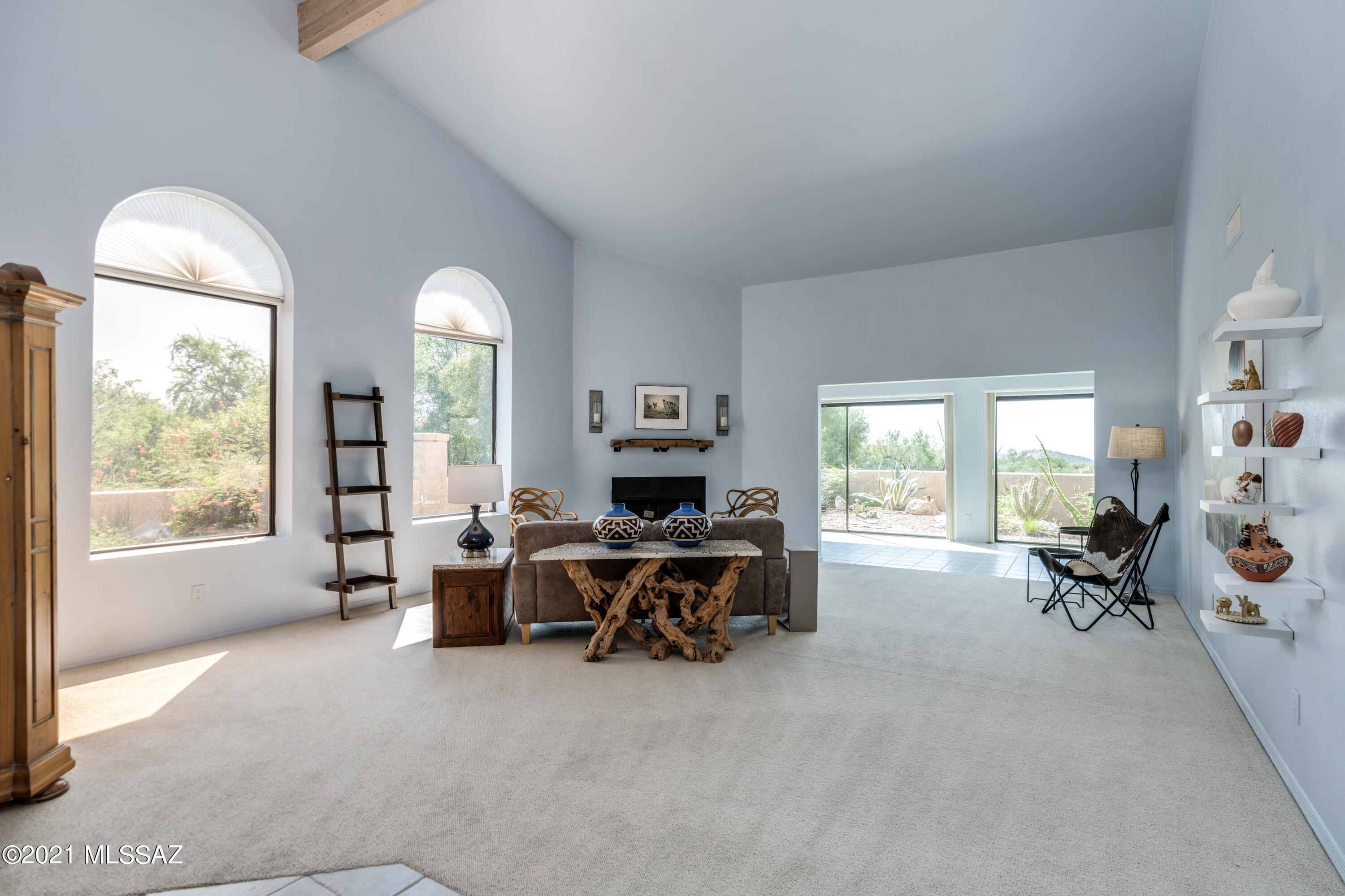 7348 E Calle Alba Serena